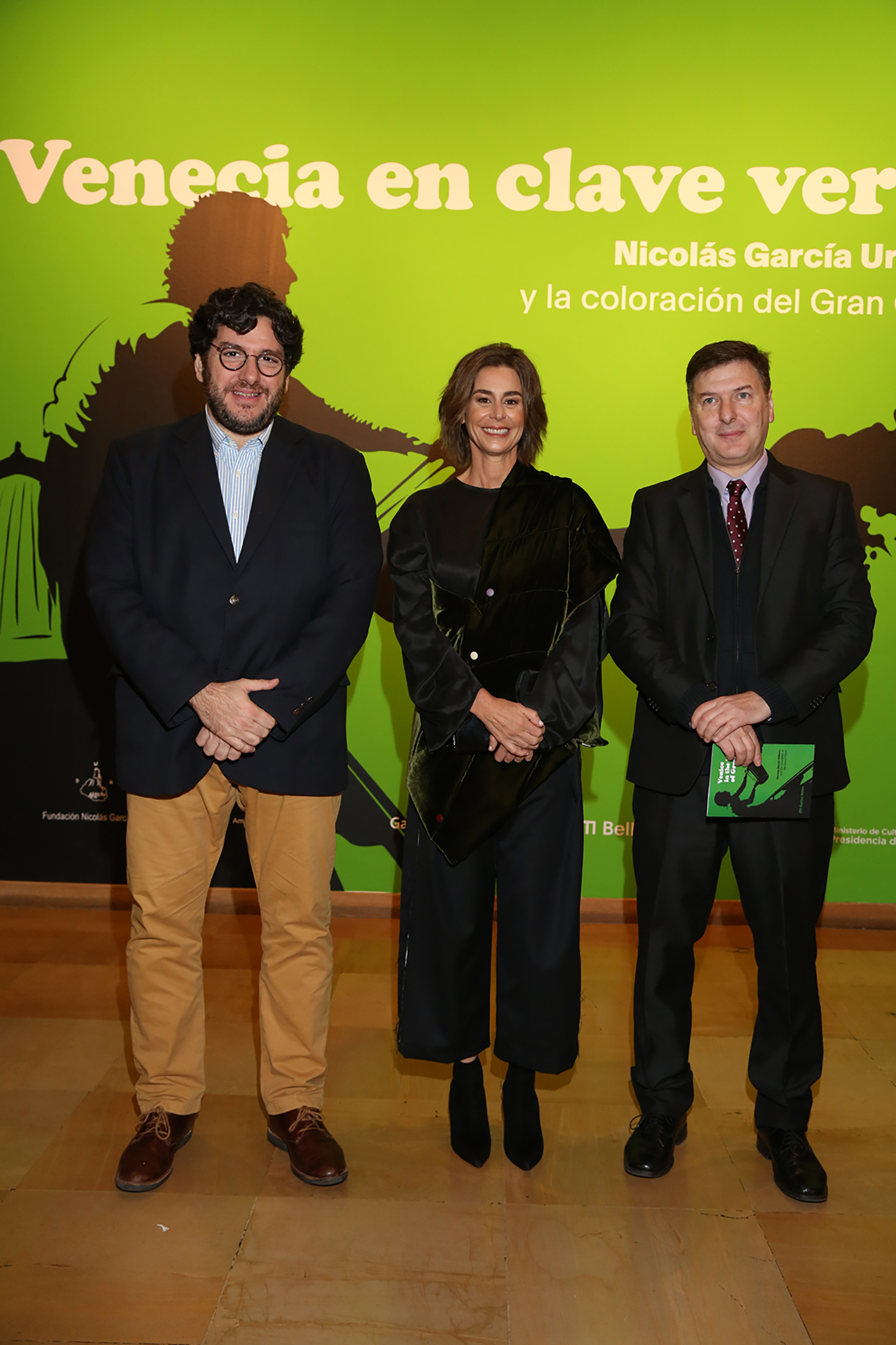Pablo Avelluto, Azul García Uriburu y Andrés Duprat. La exhibición, curada por Mariana Marchesi, se concentra en el período de 1968 a 1974. Reúne serigrafías, fotos intervenidas y piezas documentales referentes a la coloración de 1968, y otras coloraciones históricas, así como un selecto grupo de pinturas realizadas en esos años