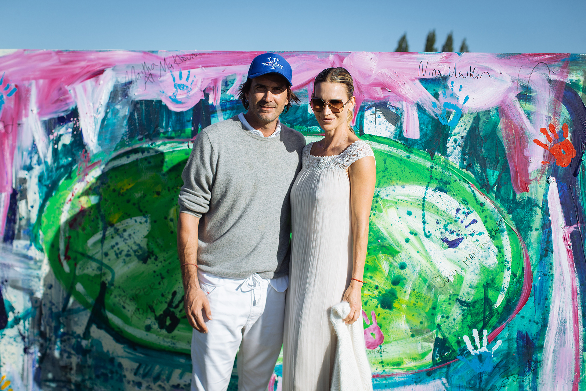 Adolfo Cambiaso fue el protagonista del British Polo Day, que este año se denominó “La Dolfina Sunset Polo and Gala”, un evento del que participó acompañado por su mujer María Vázquez y sus tres hijos