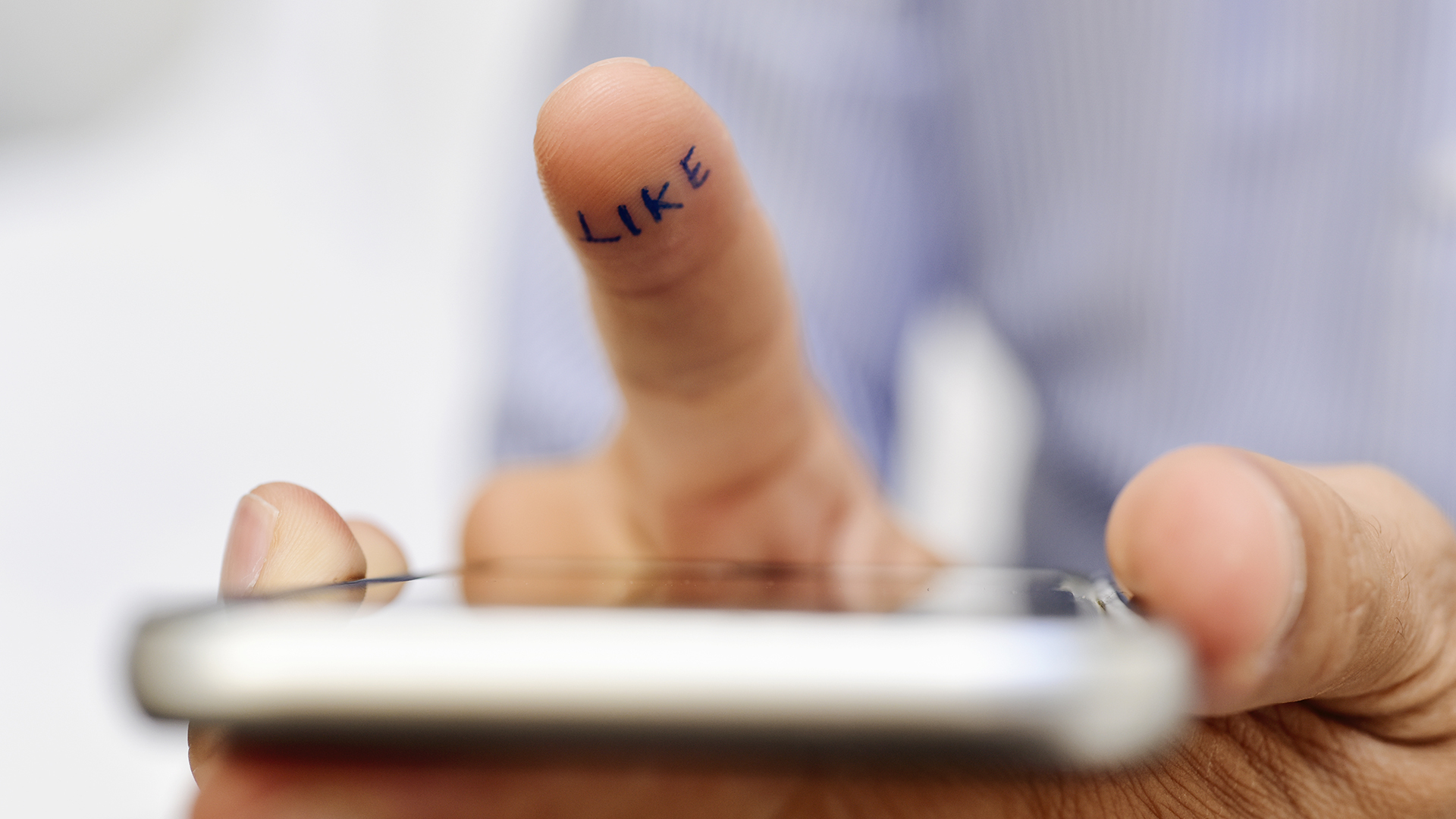Los “me gusta” se convirtieron en un sello distintivo de Facebook que después fue replicado en otras redes sociales.