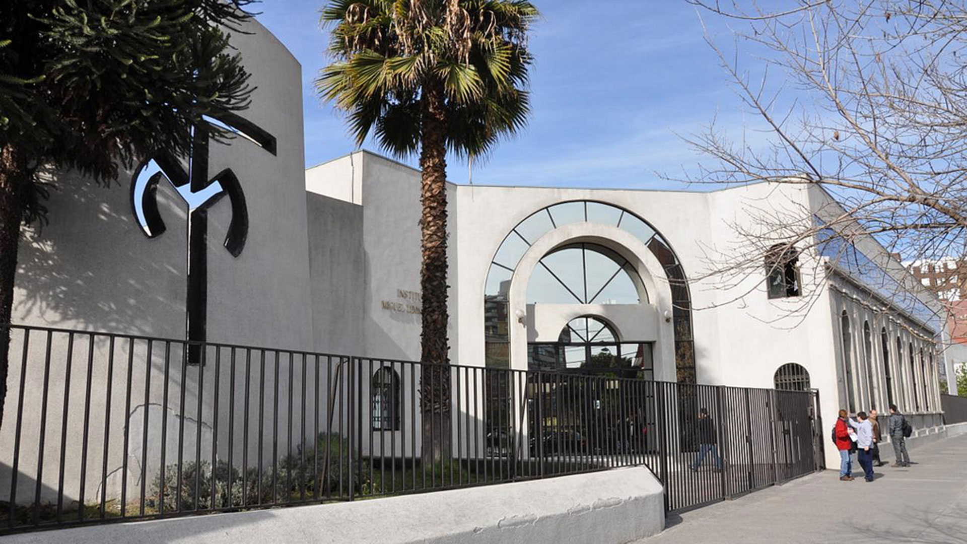 El instituto Miguel León Prado, donde se cometieron los abusos