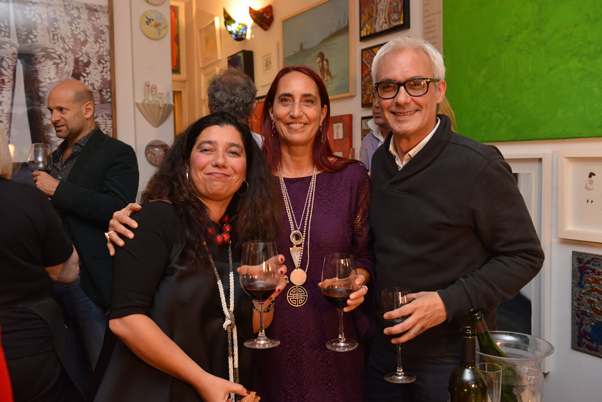 Mariela Ivanier, la empresaria Carolina Garzón y el juez Pablo Casas