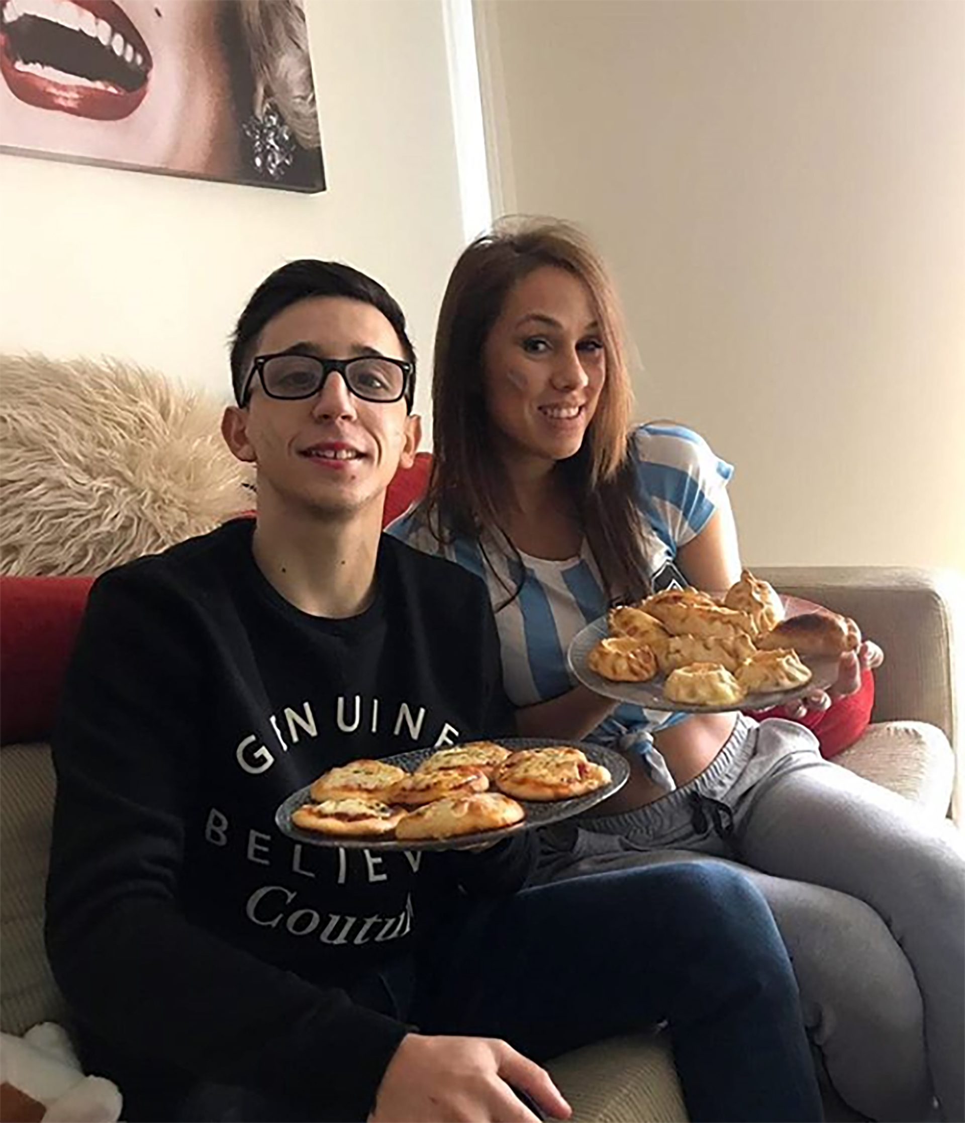 Rodrigo Noya se separó de Sofía Sorrenti, la madre de su hijo Bautista. Ella sospecha que el actor tiene un affaire con Barbie Silenzi, compañera de elenco en la obra “El musical de Hansel y Gretel”