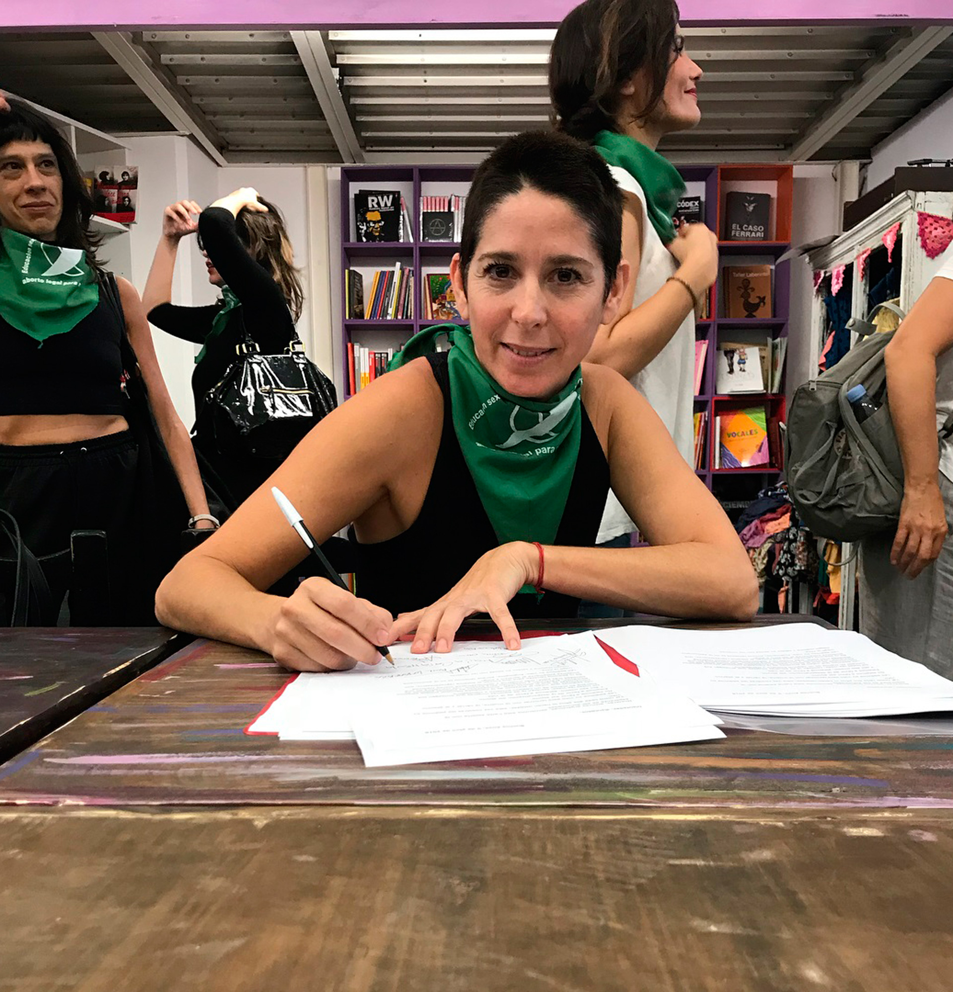 Laura Novoa salió en defensa de Valeria Bertuccelli y Érica Rivas.