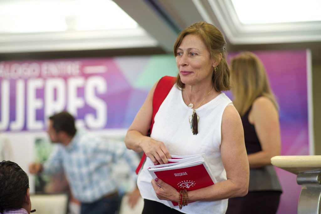 Tatiana Clouthier, quien coordinó la campaña de López Obrador, difundiendo “Femsplaining”