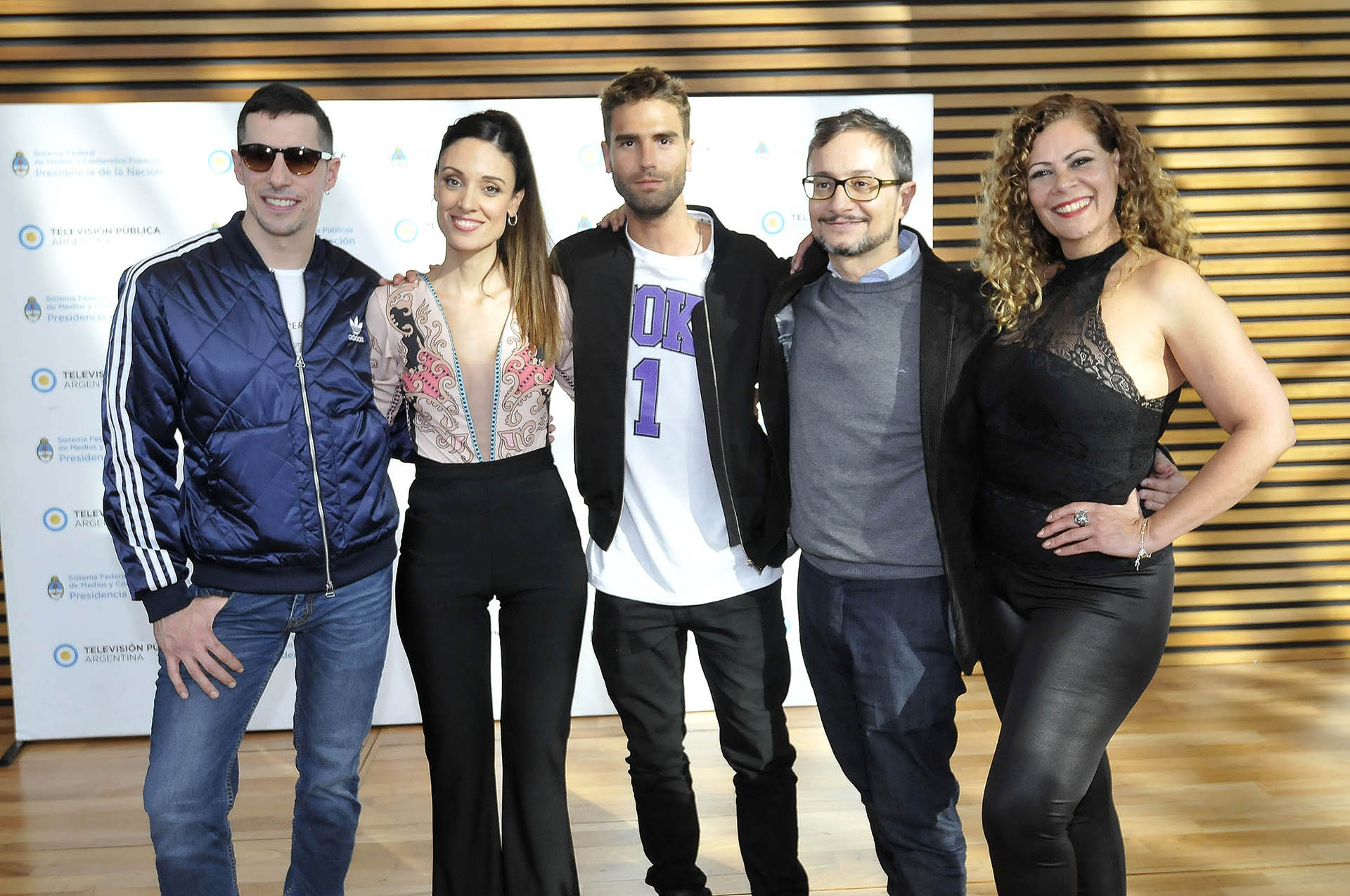 Esteban Lamothe, Martina Gusmán, Nicolás Furtado, Pablo Culell y Loren Acuña