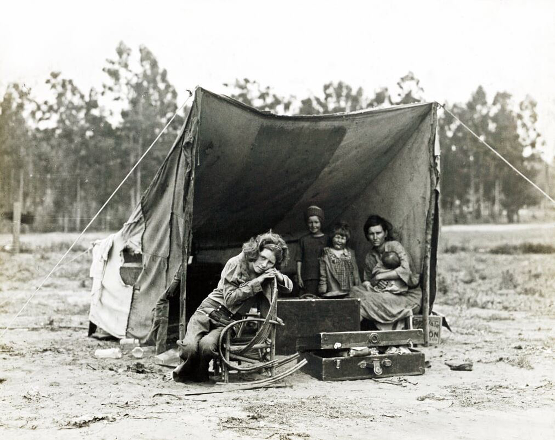 El detrás de escena de “Madre migrante” (Nipomo, Californien, febrero o marzo 1936)