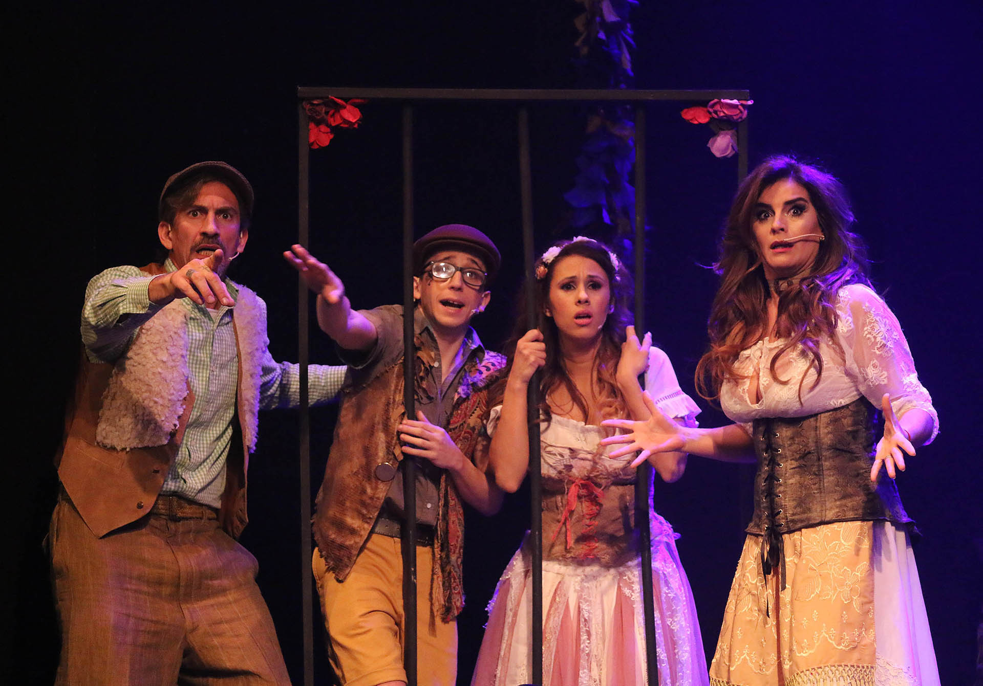 El espectáculo cuenta el cuento clásico adaptado a los tiempos de hoy en un show interactivo con cuadros musicales