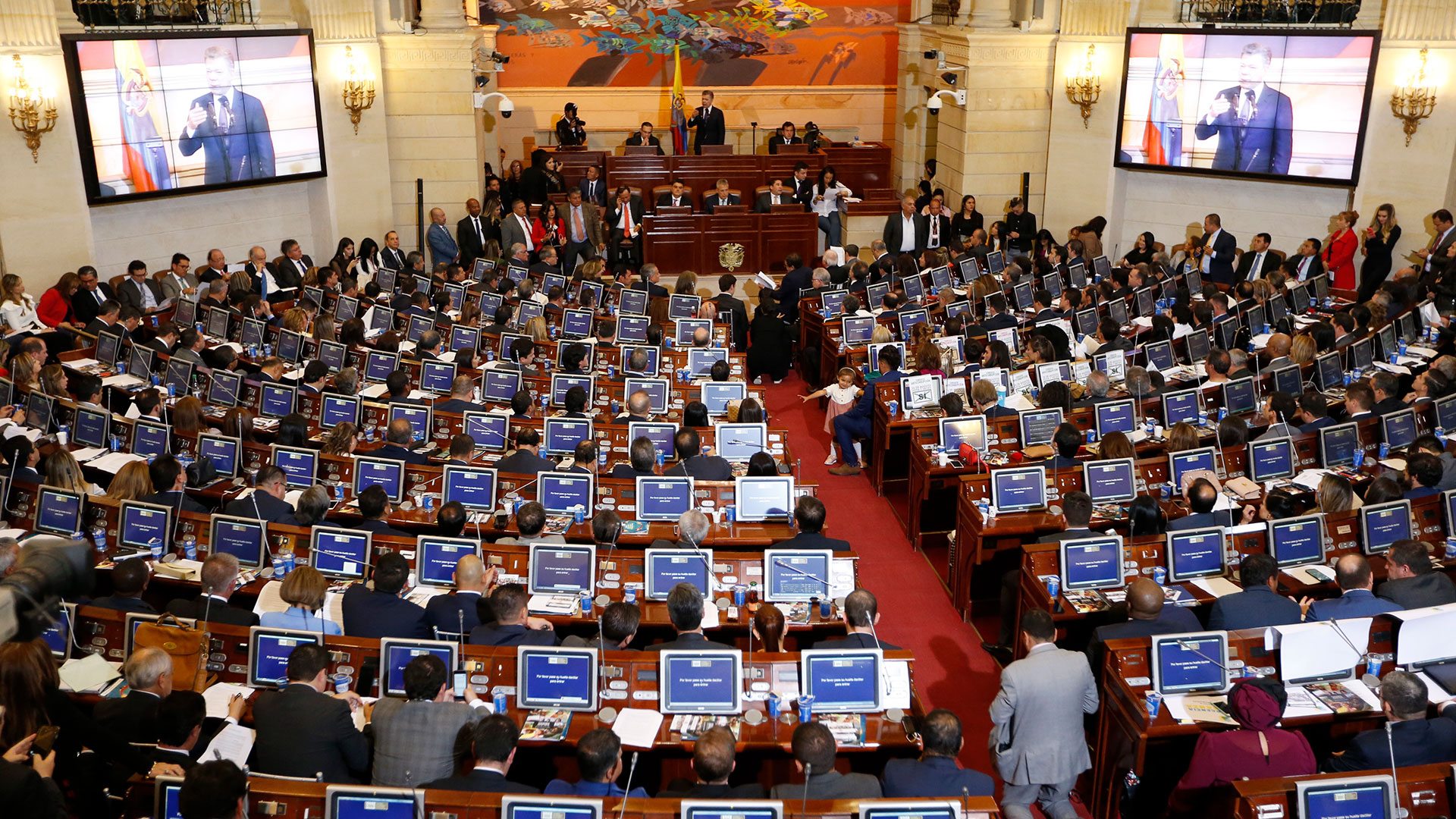 El Senado Colombiano (AP)