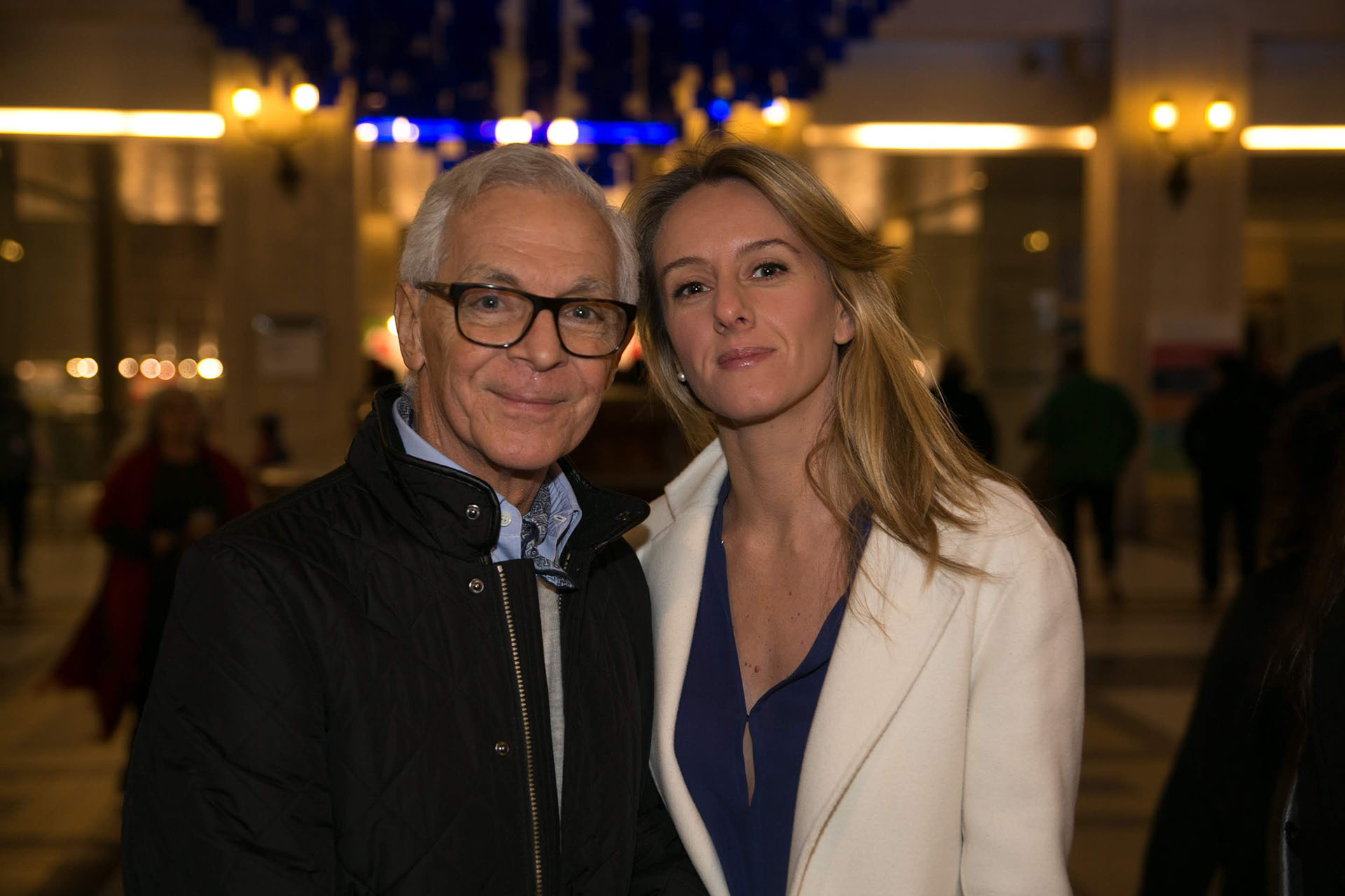 El empresario Eduardo Costantini y su pareja Estefanía Daneri