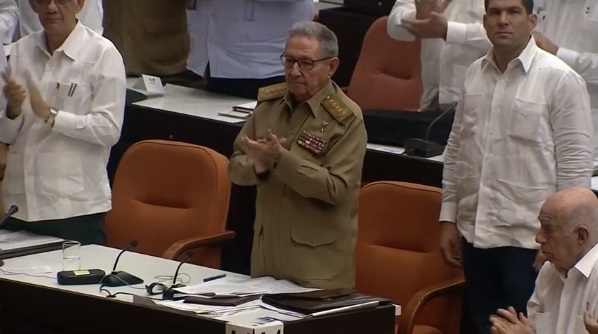 Raúl Castro sigue siendo el líder del Partido Comunista