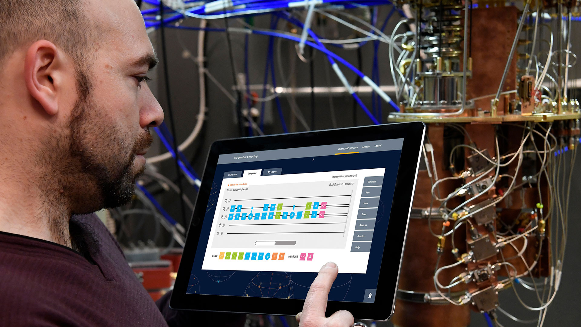 Antonio Corcoles-González trabaja con la computadora cuántica de IBM