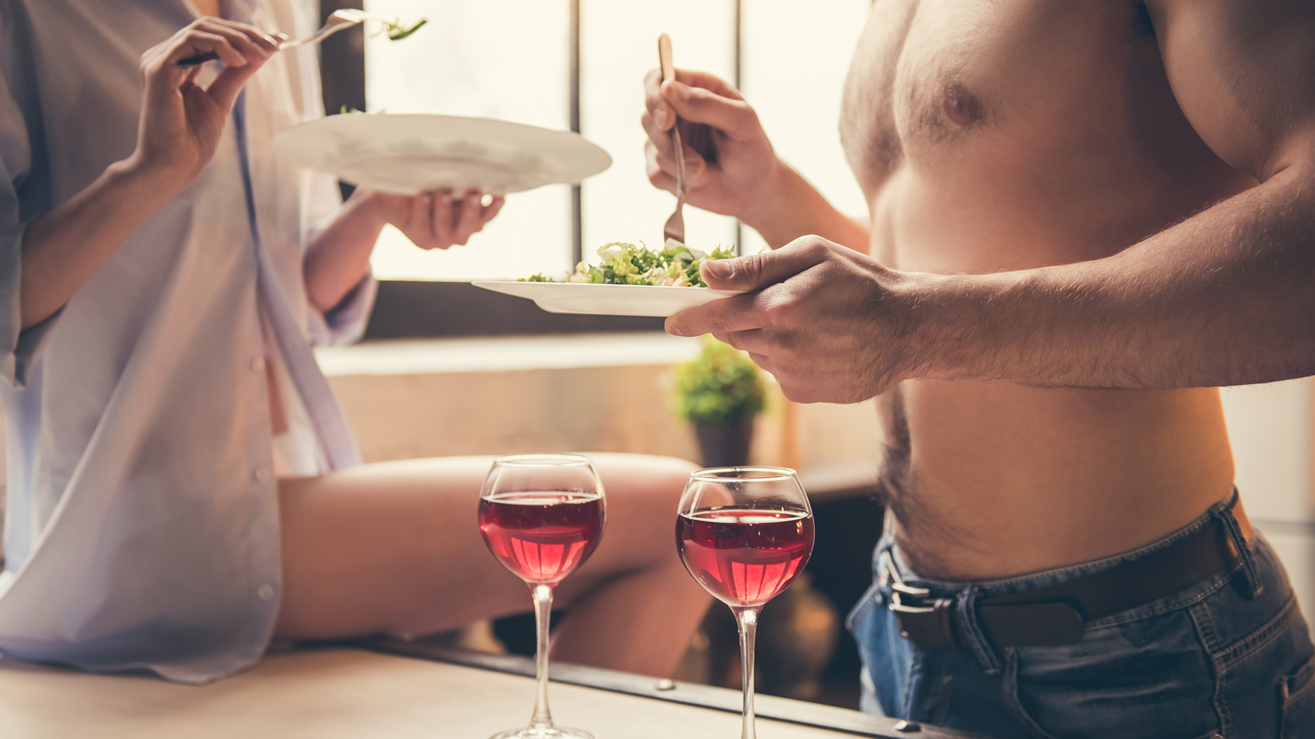 Mitos y verdades sobre la relación de esta dieta con el deseo sexual (Getty Images)