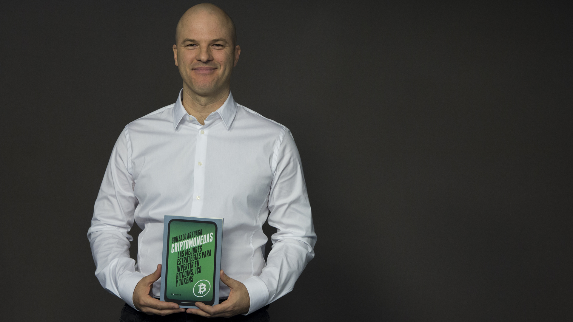 Gonzalo Arzuaga es autor del libro “Criptomonedas” y fund manager de Terrifico Capital, un fondo que invierte en ICO