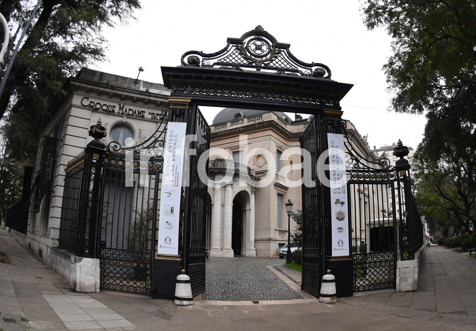5. El Museo de Arte Decorativo (Libertador 1902, CABA), donde Baratta se reunió el 26 de mayo de 2010 con “un tal Carlos” con quien, junto a Santiago de Vido -hijo del ex ministro- “hacía negocios”