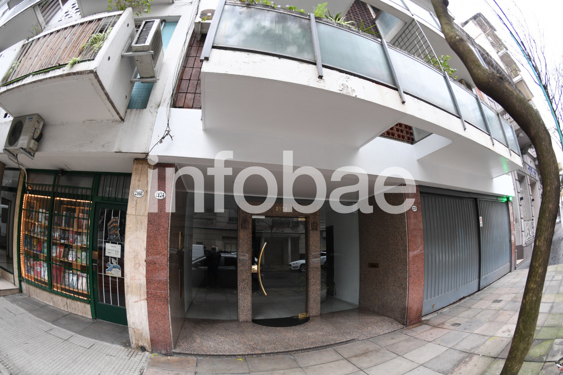 7. Malabia 2174 (CABA), donde el presidente de ENARSA Walter Rodolfo Fagyas le entregó una mochila con US$ 300.000