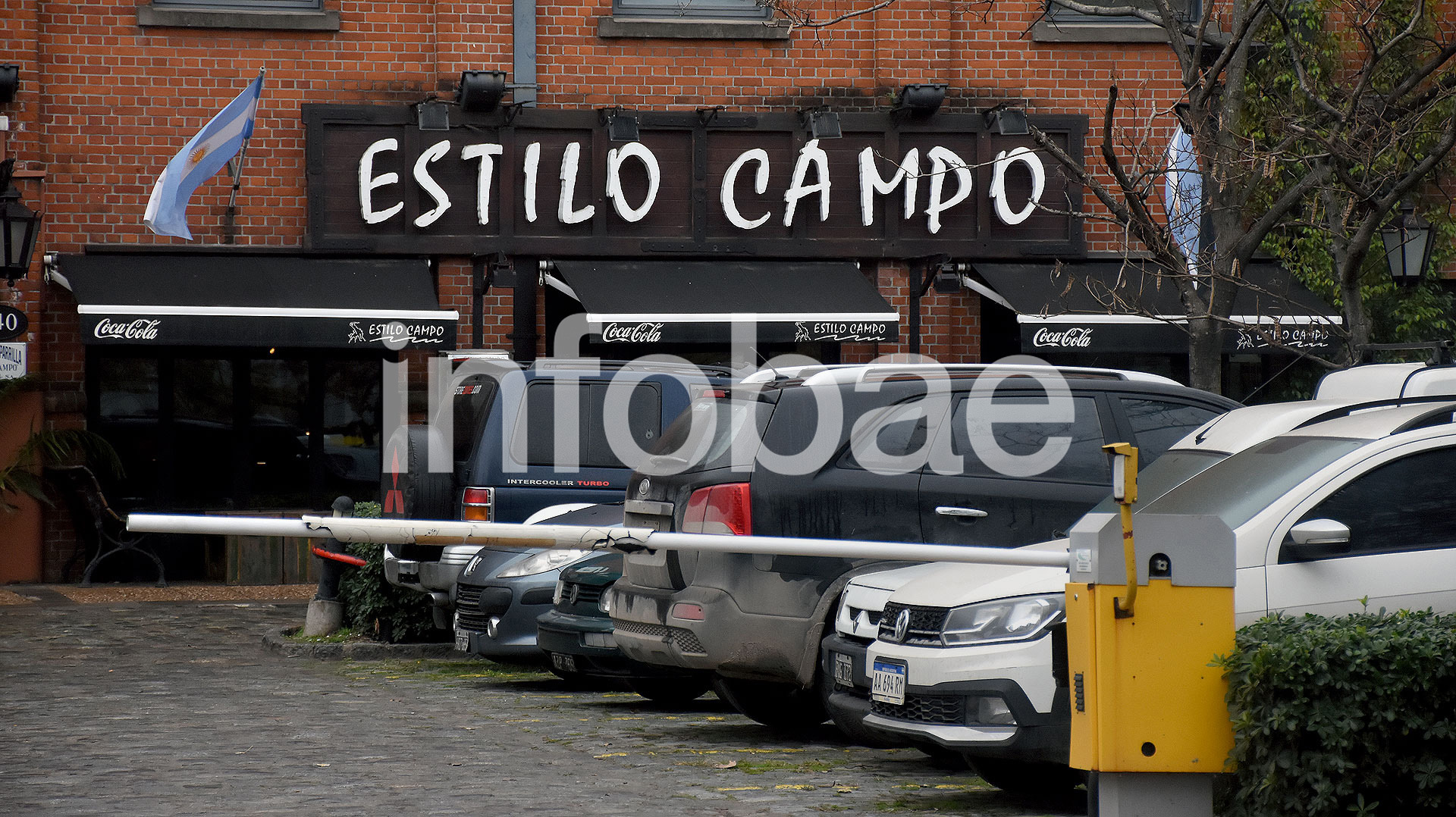 14. Baratta mantuvo múltiples reuniones en un restaurante de Alicia M. de Justo 1840 (CABA)