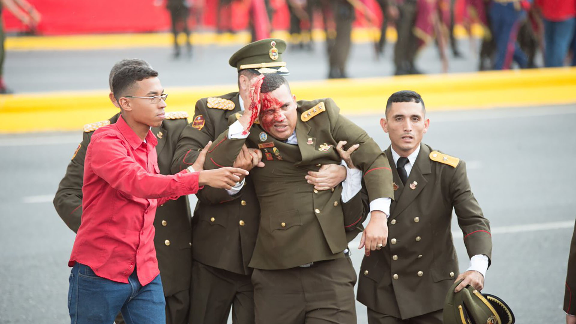 Uno de los siete heridos durante el acto sobre la avenida Bolívar