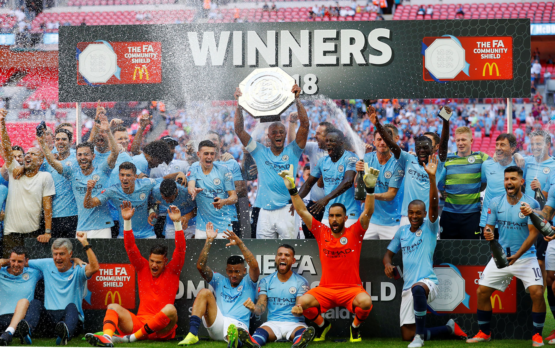 (REUTERS)