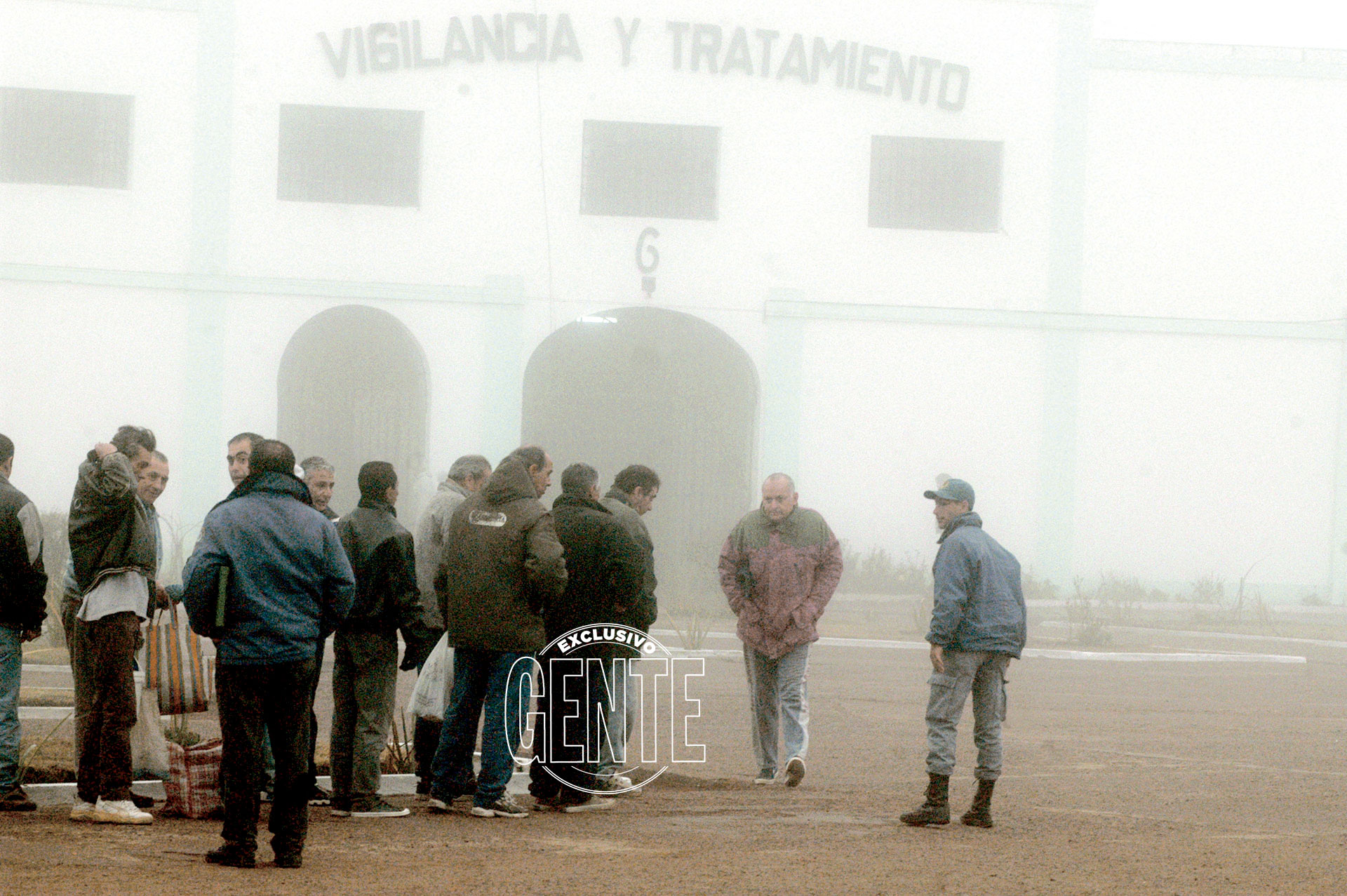 El Angel de la Muerte lleva más de tres décadas viviendo en el pabellón para homosexuales del penal de Sierra Chica, cerca de Olavarría, de donde también imaginó fugarse. Decía que pensaba utilizar un avión que él mismo estaba construyendo en su celda “y al que nadie podría detener”.