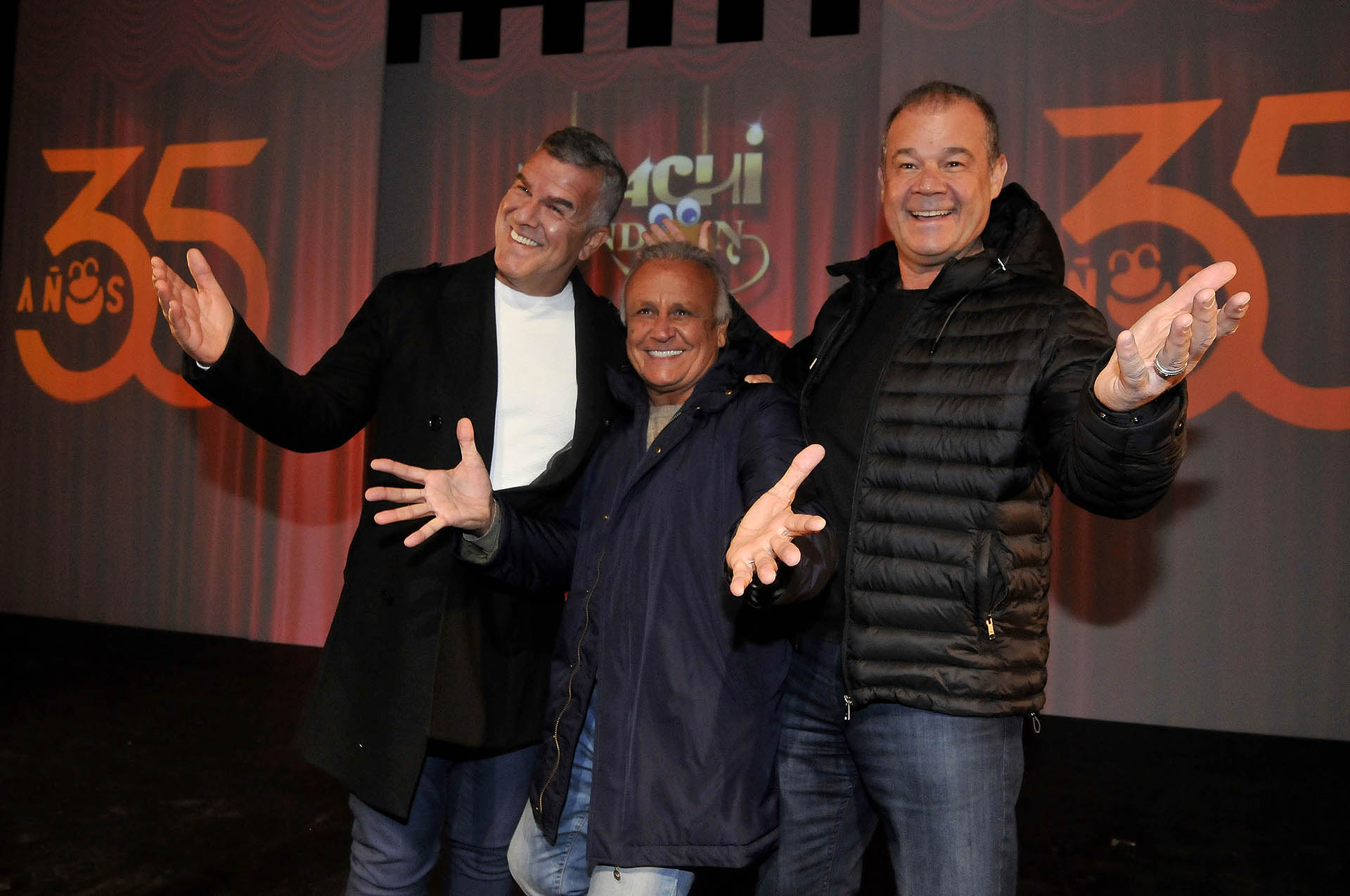 Dady Brieva, Miguel del Sel y El Chino Volpato están protagonizando “Midachi Kindom” en el teatro Lola Membrives (Teleshow)