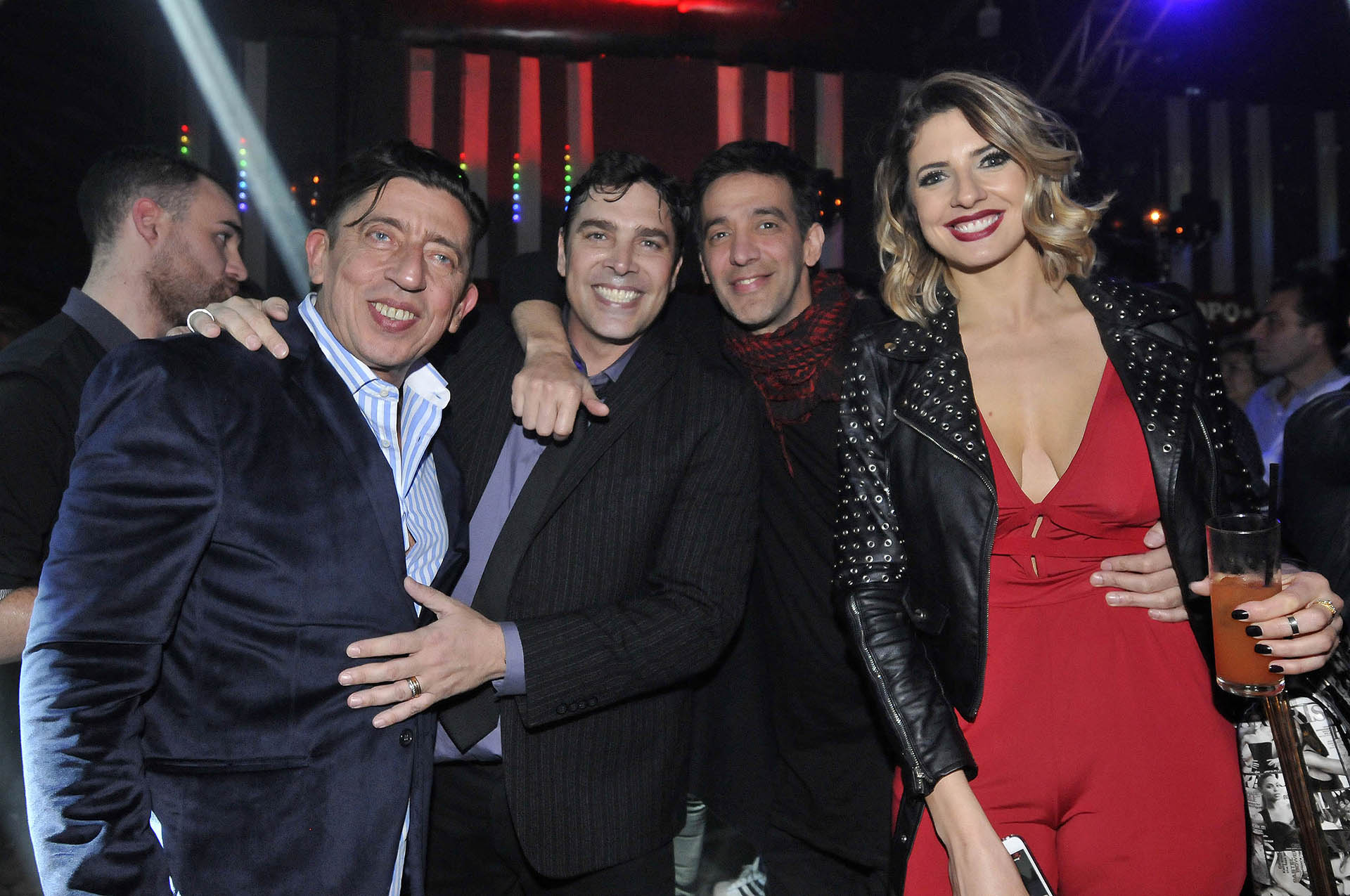 Huevo Müller y Matías Alé celebraron su cumpleaños en un boliche, con sus amigos Walter Leiva y Tamara Bella