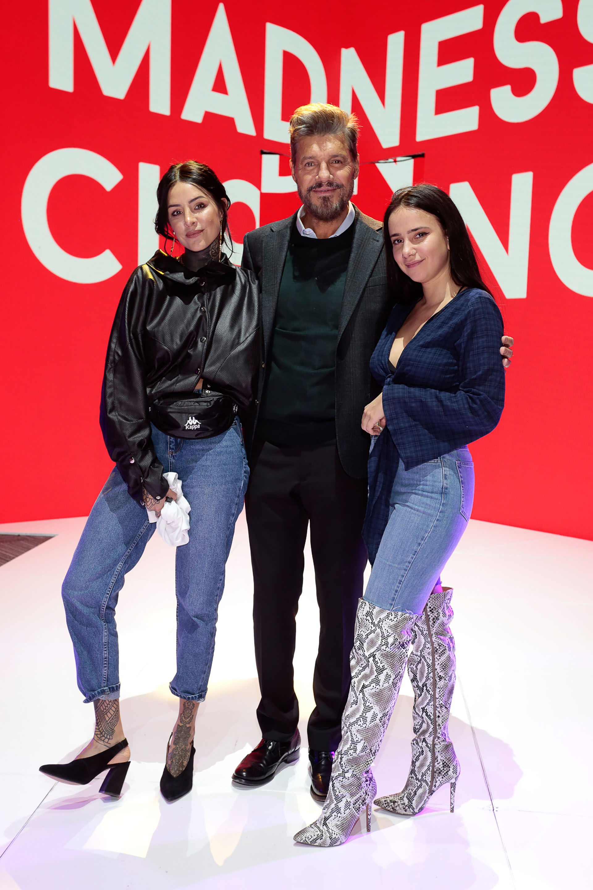 Candelaria y Marcelo Tinelli junto a Tatiana Saal