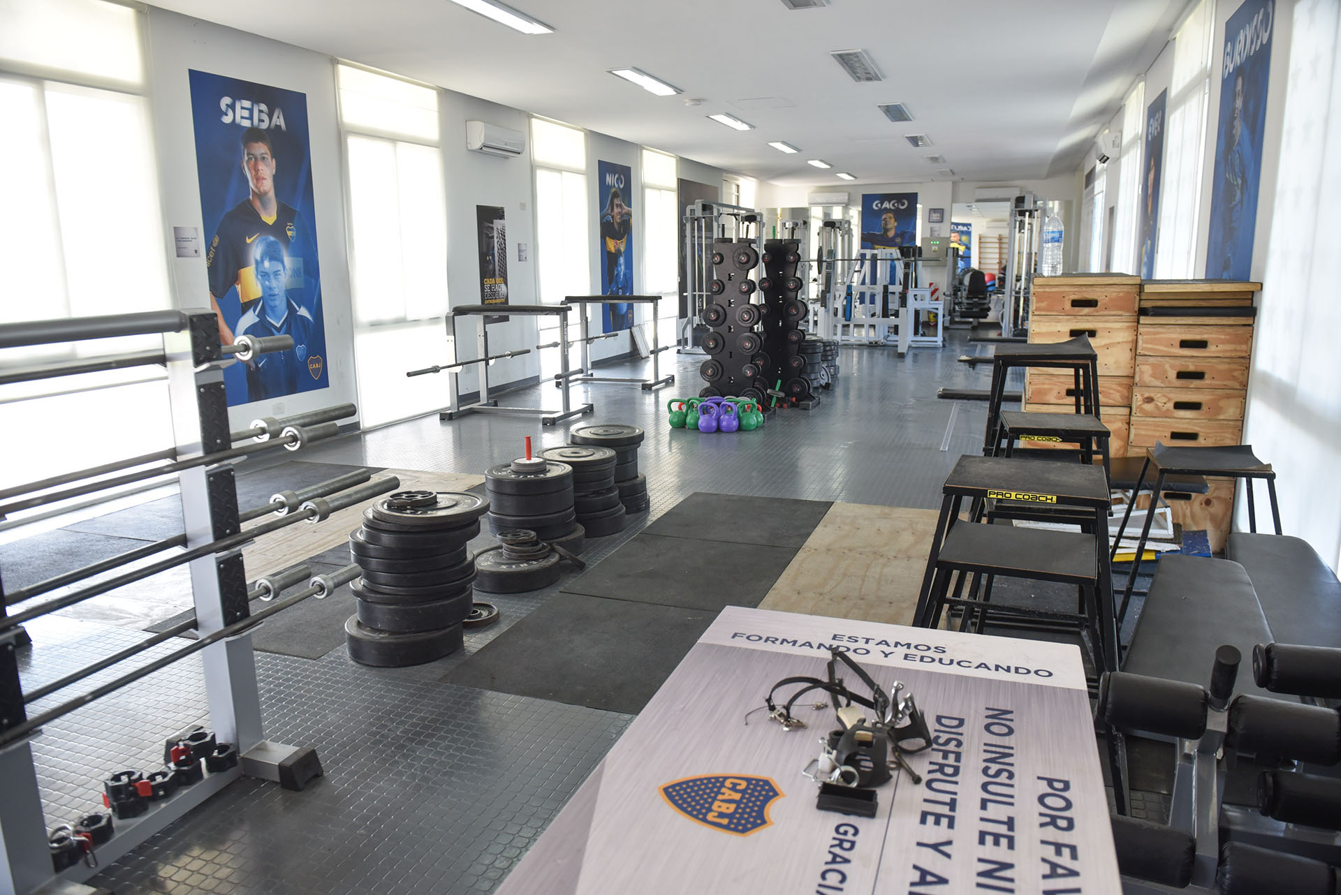 El gimnasio es una de las áreas más utilizadas semana a semana por los chicos (Guille Llamos)
