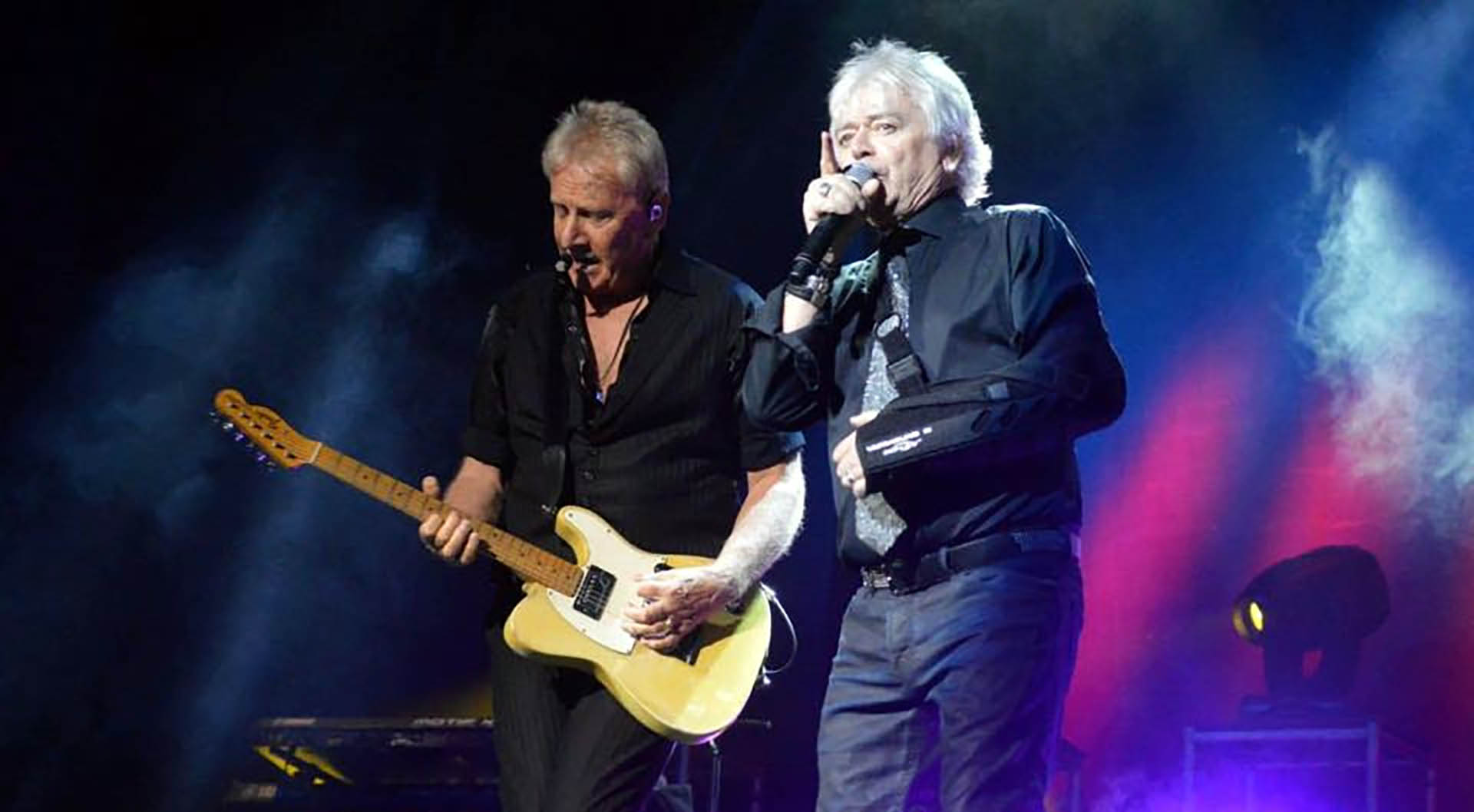 Air Supply brilló en el Gran Rex ante más de 3 mil espectadores. Graham Russell y Russell Hichtcock se presentaron nuevamente en Argentina y repasaron todos sus éxitos (Mauro Mcbrain)