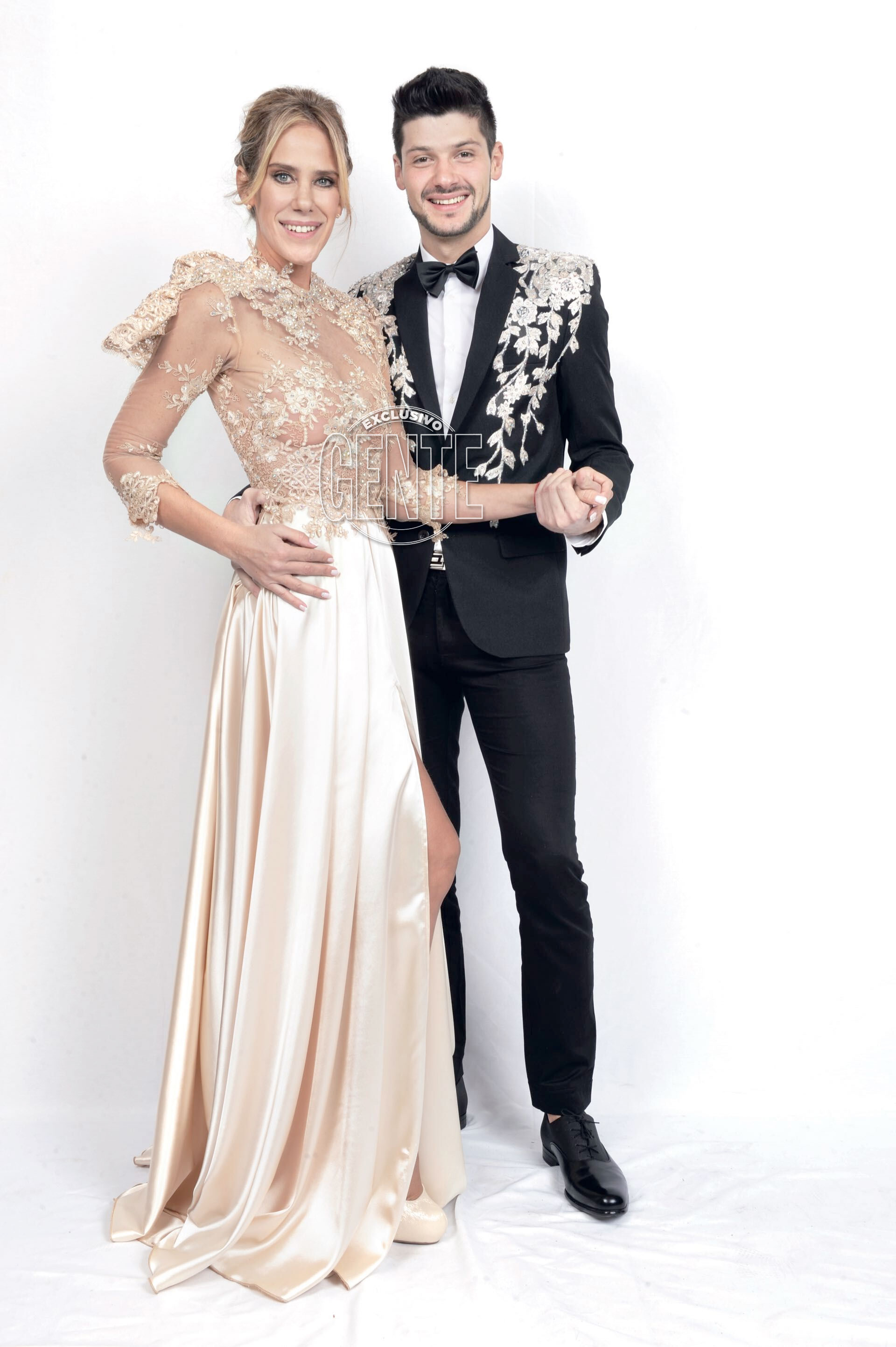Marcela Baños (by Jorge Sandoval / zapatos Massimo Chiesa) y Matías Payen (por Jorge Sandoval).