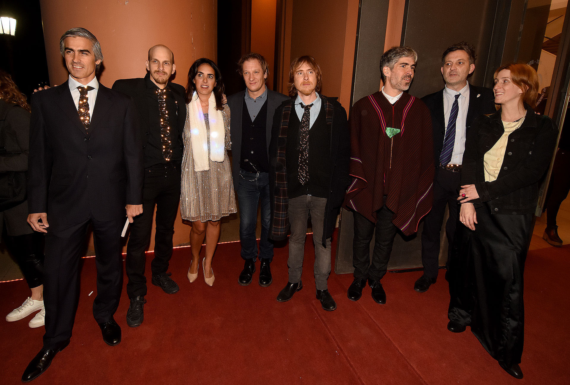 Un grupo de artistas plásticos en la gala del Museo Nacional de Bellas Artes