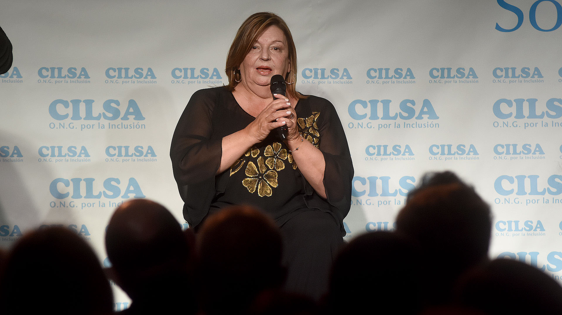 En esta décima edición, CILSA -la organización no gubernamental que tiene 52 años de trayectoria y cuya presidenta es Silvia Carranza (foto)- entregó los Premios CILSA al Compromiso Social 2018 a diversas figuras del ambiente artístico, cultural, deportivo y periodístico que, con pequeñas y grandes acciones, ayudan en forma desinteresada a ONG’s, fundaciones e instituciones sin fines de lucro que promueven un mundo mejor