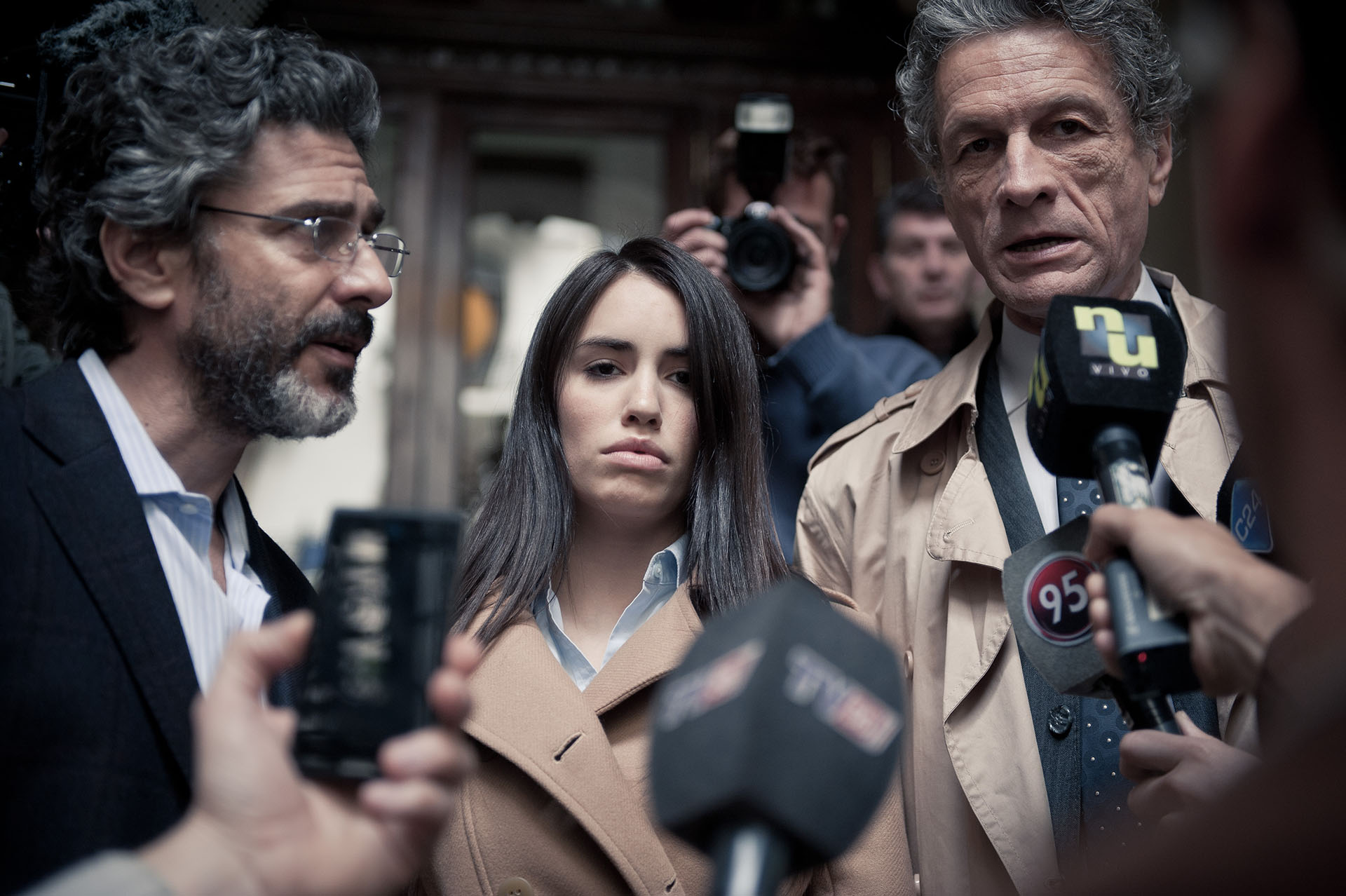 En “Acusada” acompañan a Lali, Leo Sbaraglia, Ines Estevez, Daniel Fanego, Gael Garcia Bernal y Gerardo Romano entre otros.