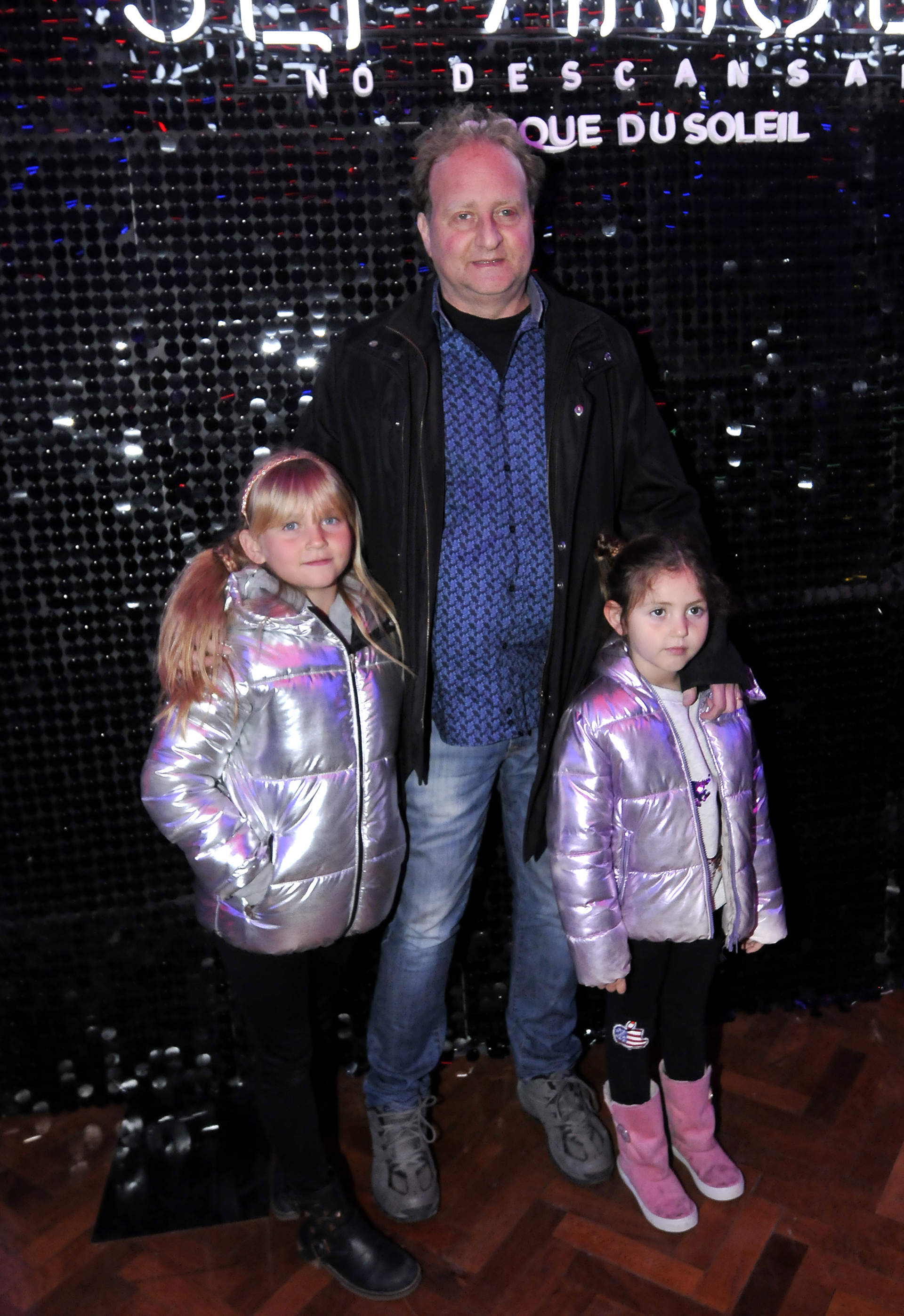 Sergio Gendler con dos de sus hijas