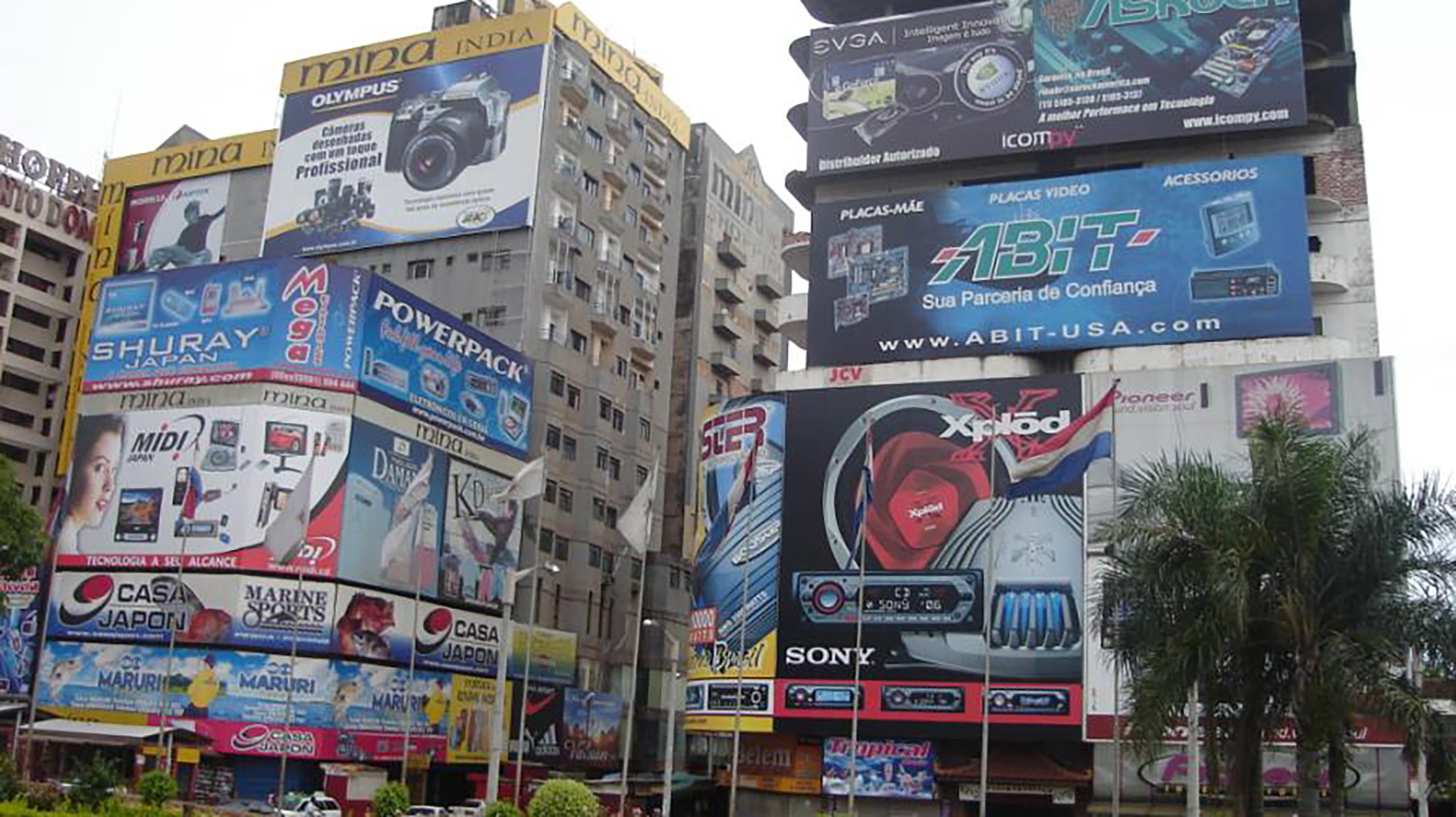 Noureddine tiene familiares y negocios en Ciudad del Este