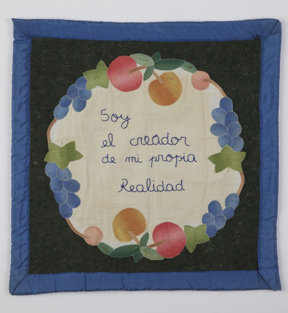 Artista [artist]: Feliciano Centurión Título [title]: Sem título [Untitled], 1994 Dimensões [dimensions]: 58 x 58 cm Técnica [Technique]: Cobertor bordado a mão [Hand embroidered blanket] Coleção [collection]: María Yolanda Centurión e [and] Maria Gloria Centurión Foto [photo]: Javier Medina Verdolini