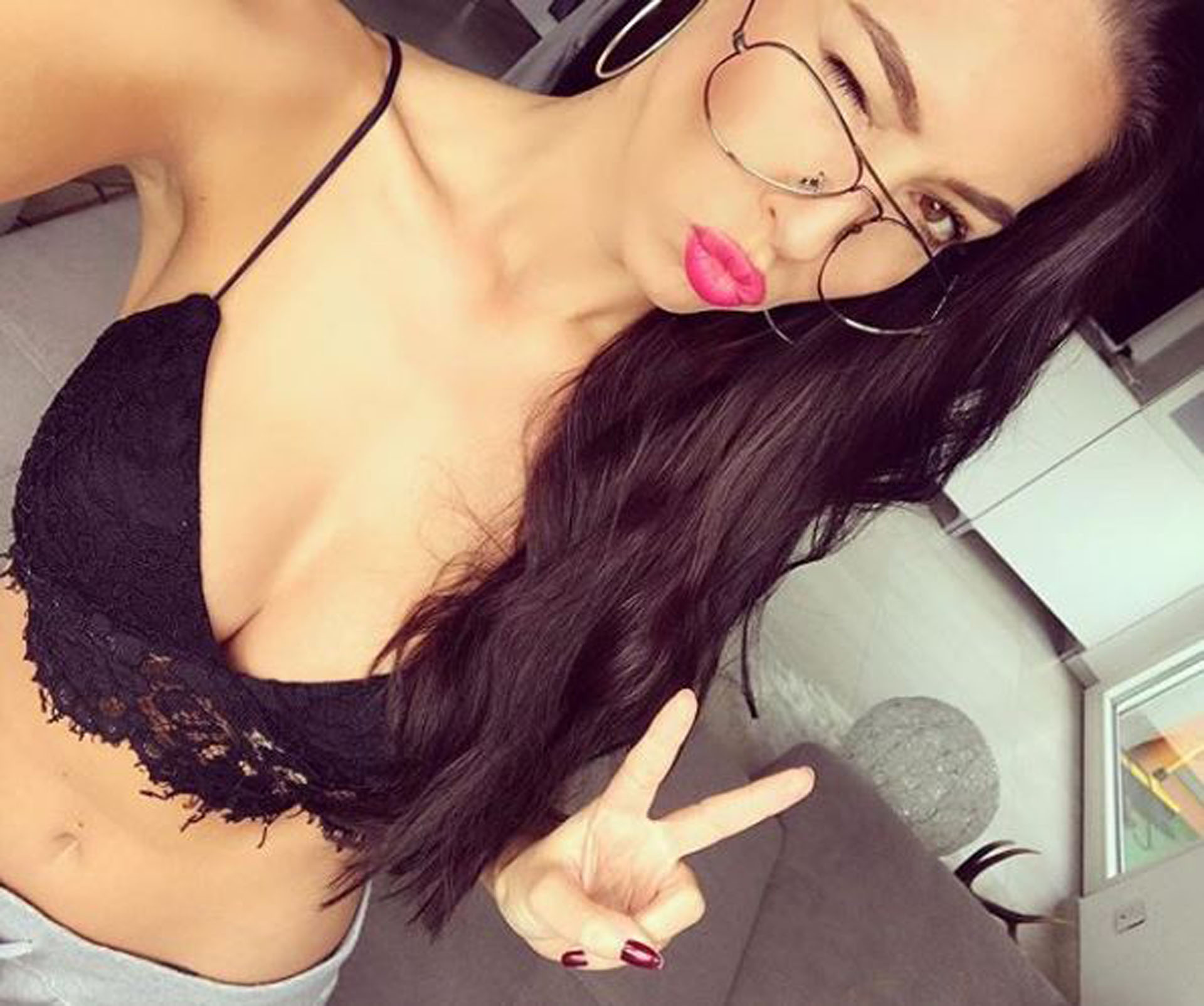 Isabella Wolf