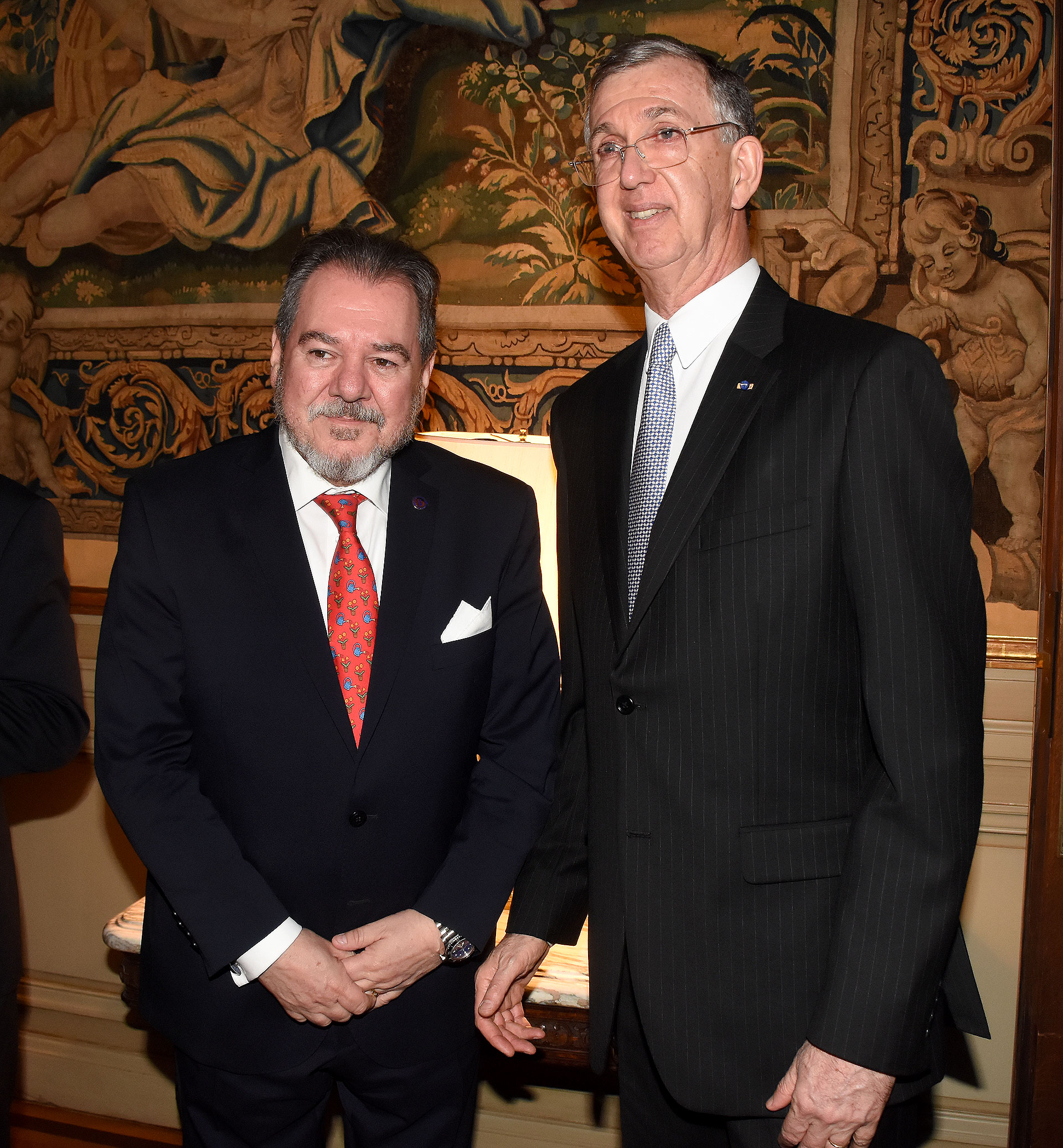 Mario Montoto y el embajador Danese