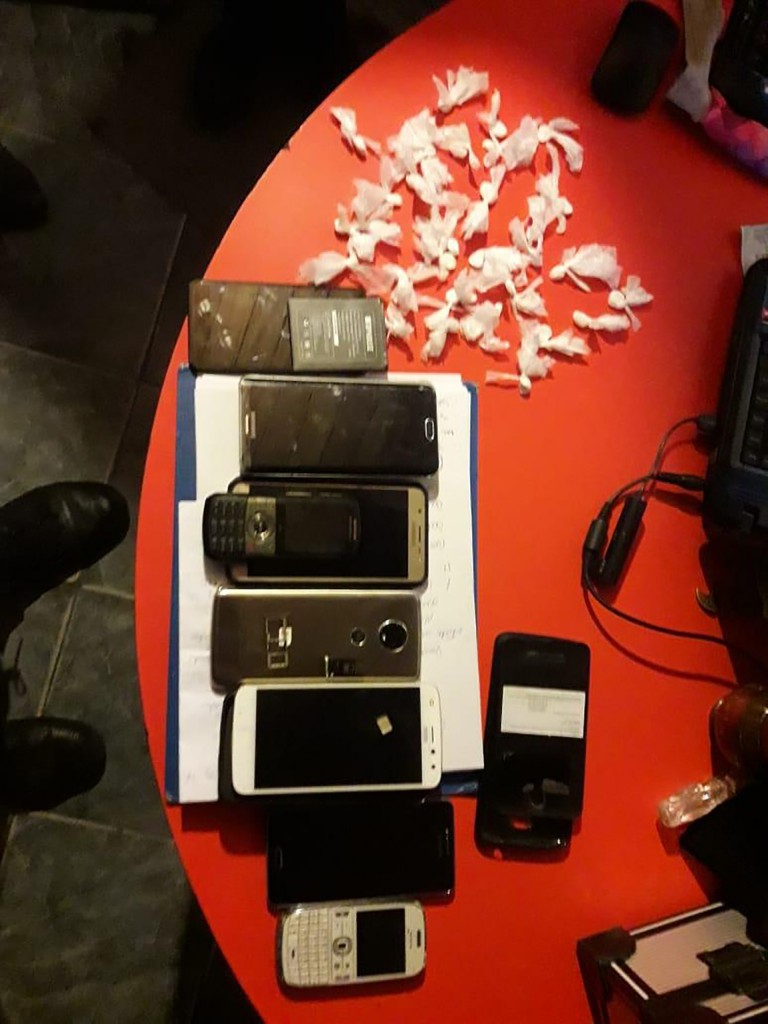 Mega operativo en Lanus - 13 detenidos 17