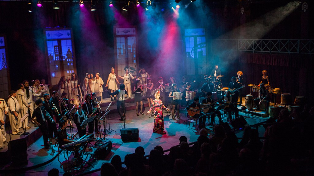 adjunto Decada Orquesta Atipica 1920