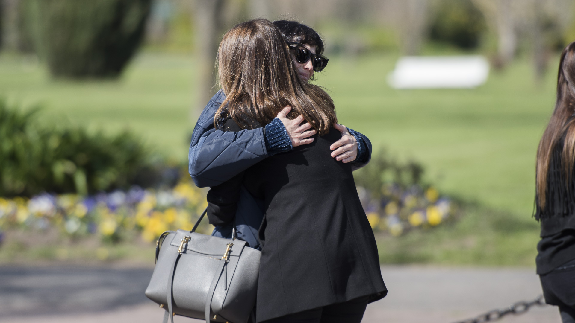 El emotivo abrazo de Flor Torrente y Catherine Fulop
