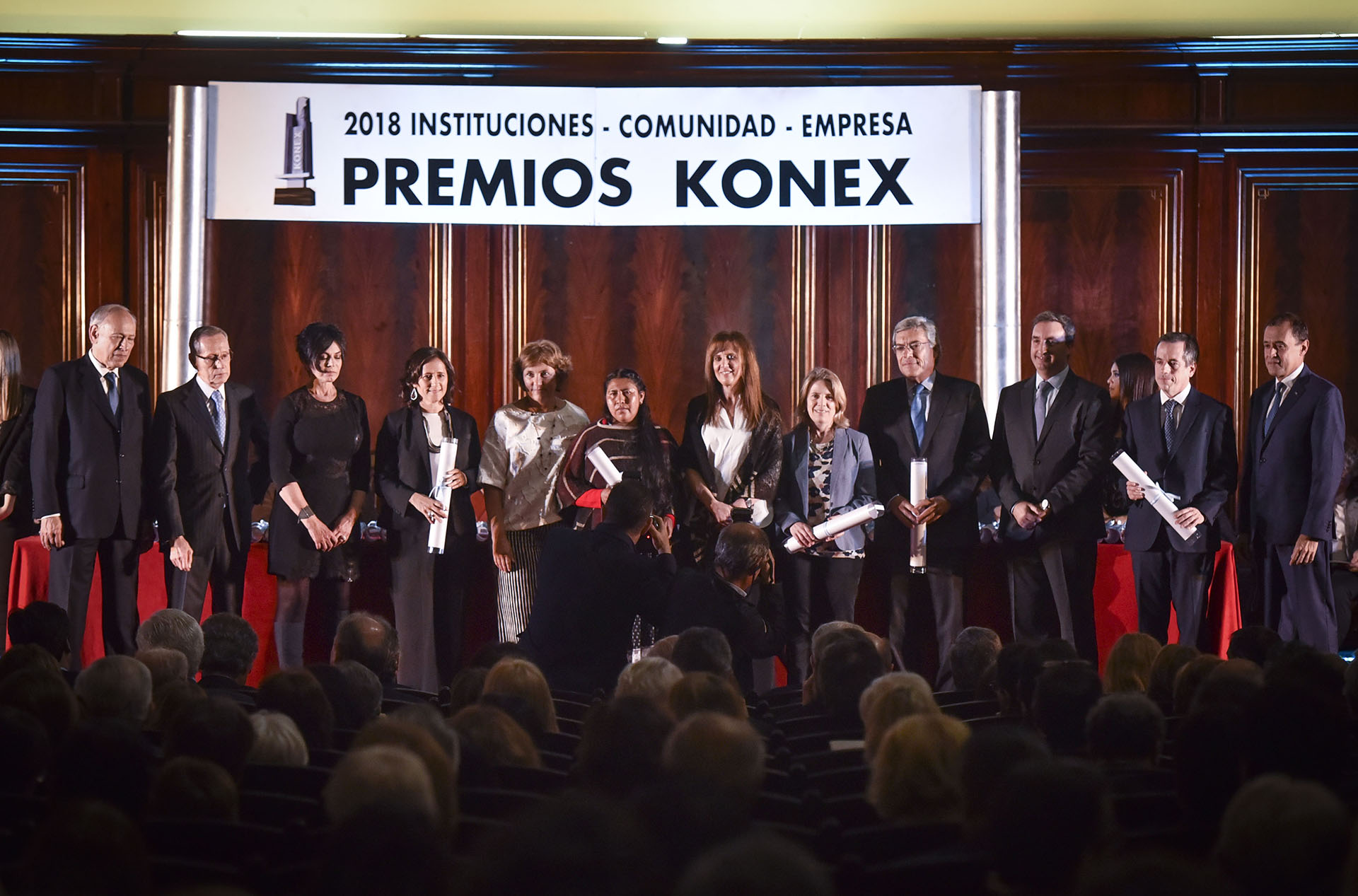 Empresa y Comunidad: Fundación Telefónica, Matriarca, Pan American Energy, Programa ProPymes de Techint y Toyota