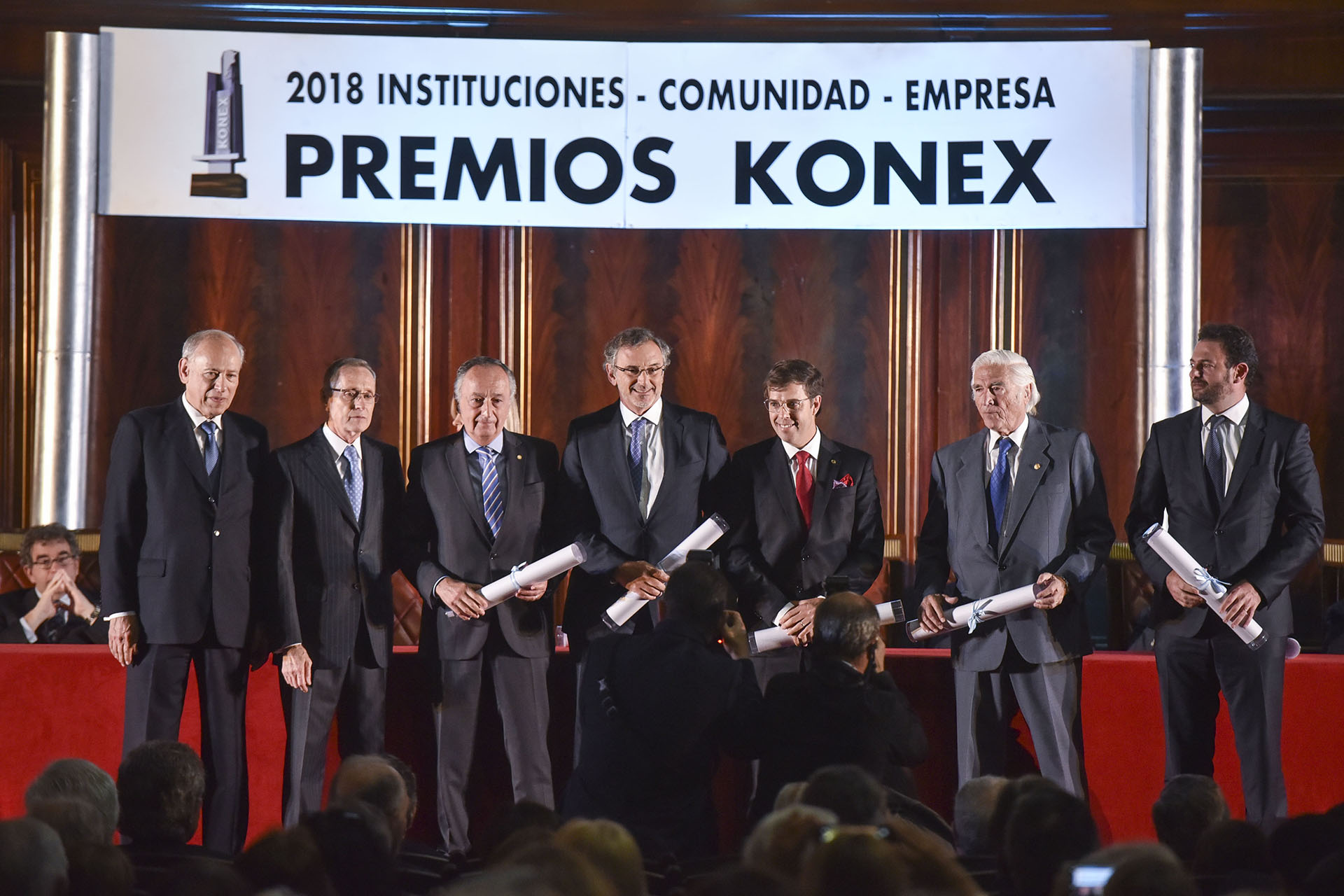 Dirigentes Empresarios: Miguel Acevedo, Claudio Cesario, Javier Goñi, Luciano Miguens y José Urtubey