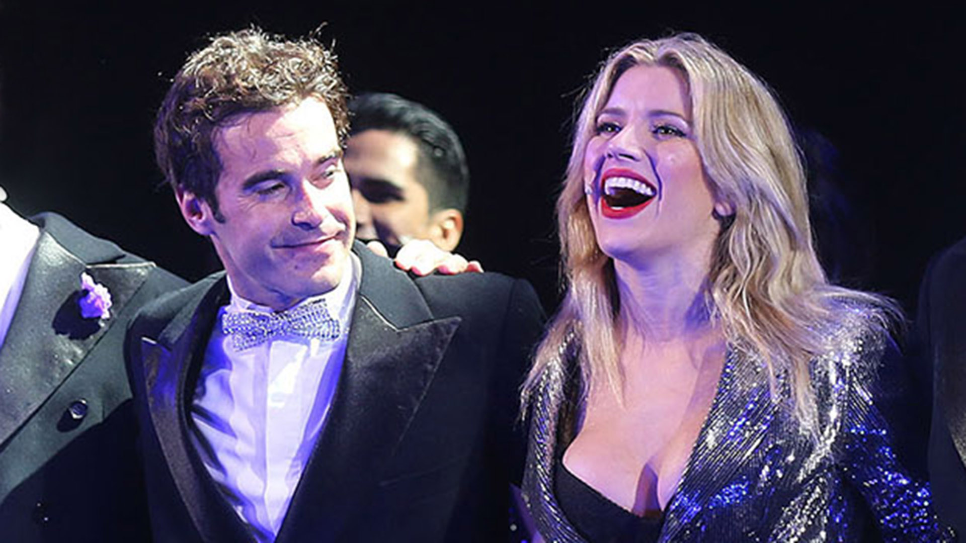 ¡Qué viva el amor! Laurita Fernández está saliendo con Nicolás Cabré. La bailarina dijo que la relación comenzó luego de que protagonizaron el musical “Sugar”