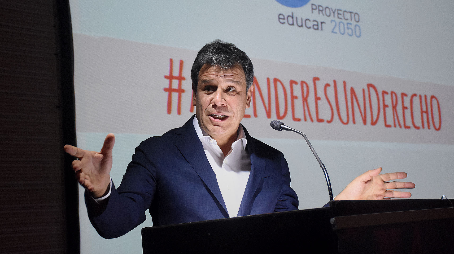 Facundo Manes se refirió a la importancia de la educación. “El reclamo de una mejor educación tiene que ser lo que nos una a los argentinos para el futuro”, aseguró, y recordó que no hay profesión más importante que la que tienen los docentes, que deben ser reconocidos. También, resaltó a Educar 2050 como la ONG de educación más destacada del país