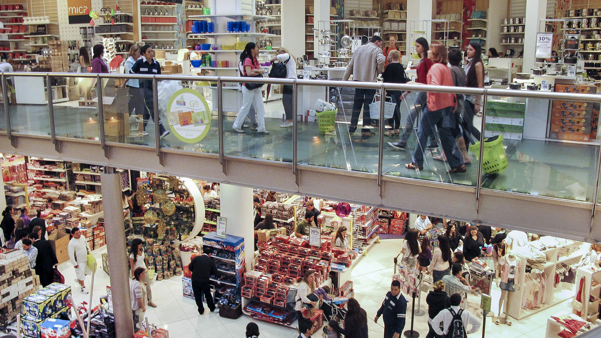 Los descuentos y pagos en cuotas durarán hasta el domingo (NA)