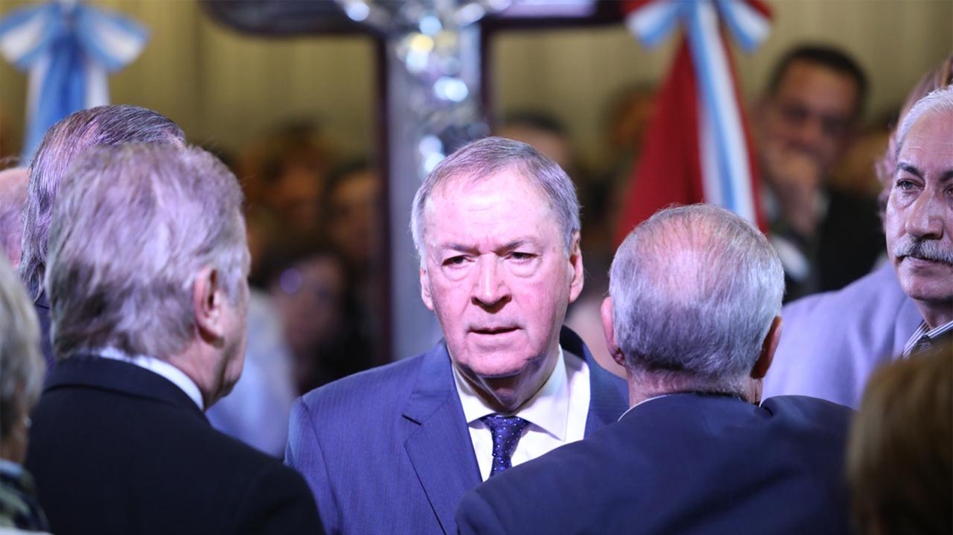 El actual gobernador de Córdoba, Juan Schiaretti, pronunció unas palabras hacia el final del sepelio y se emocionó