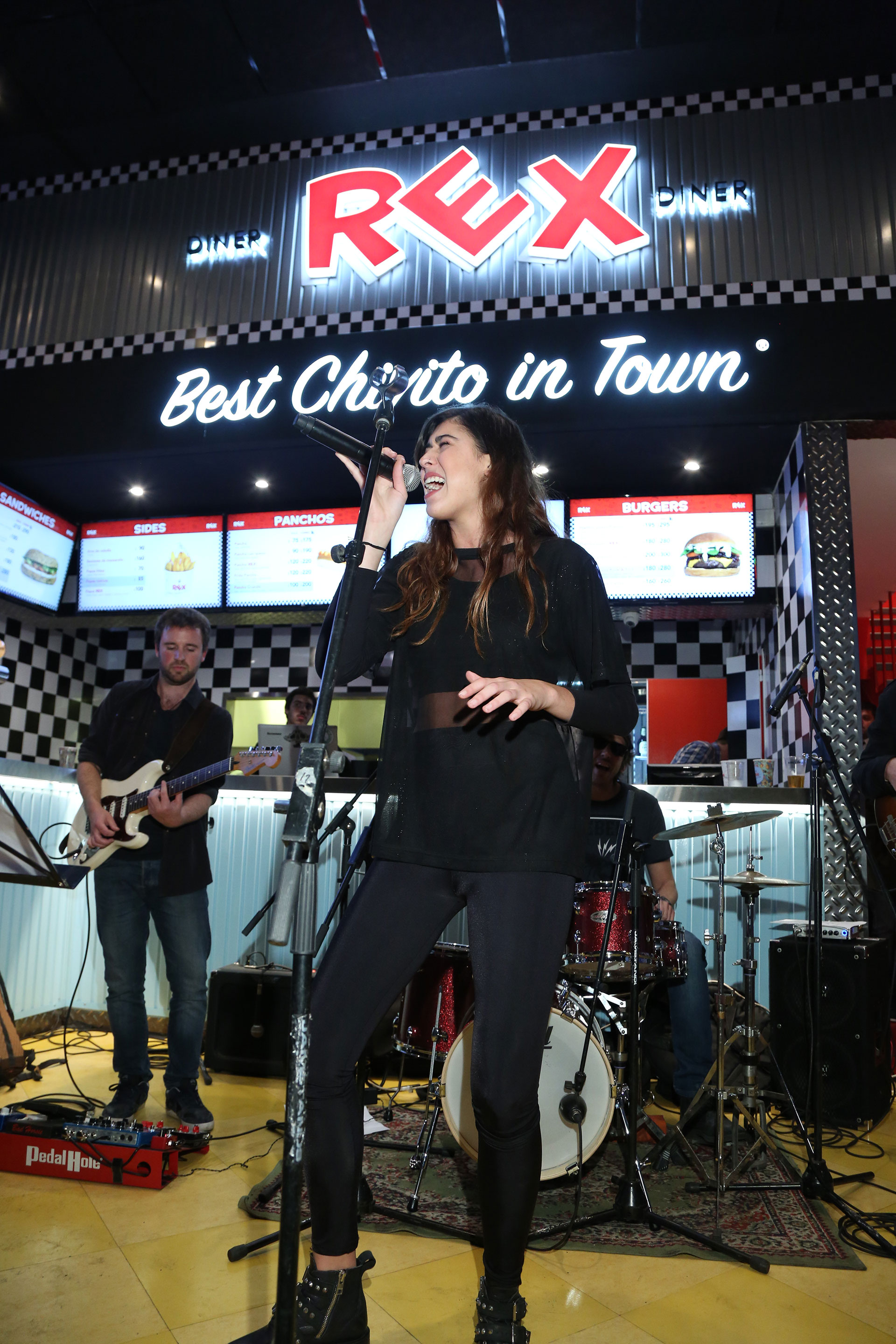 El show de Renata Repetto en la apertura de Chivitos Rex