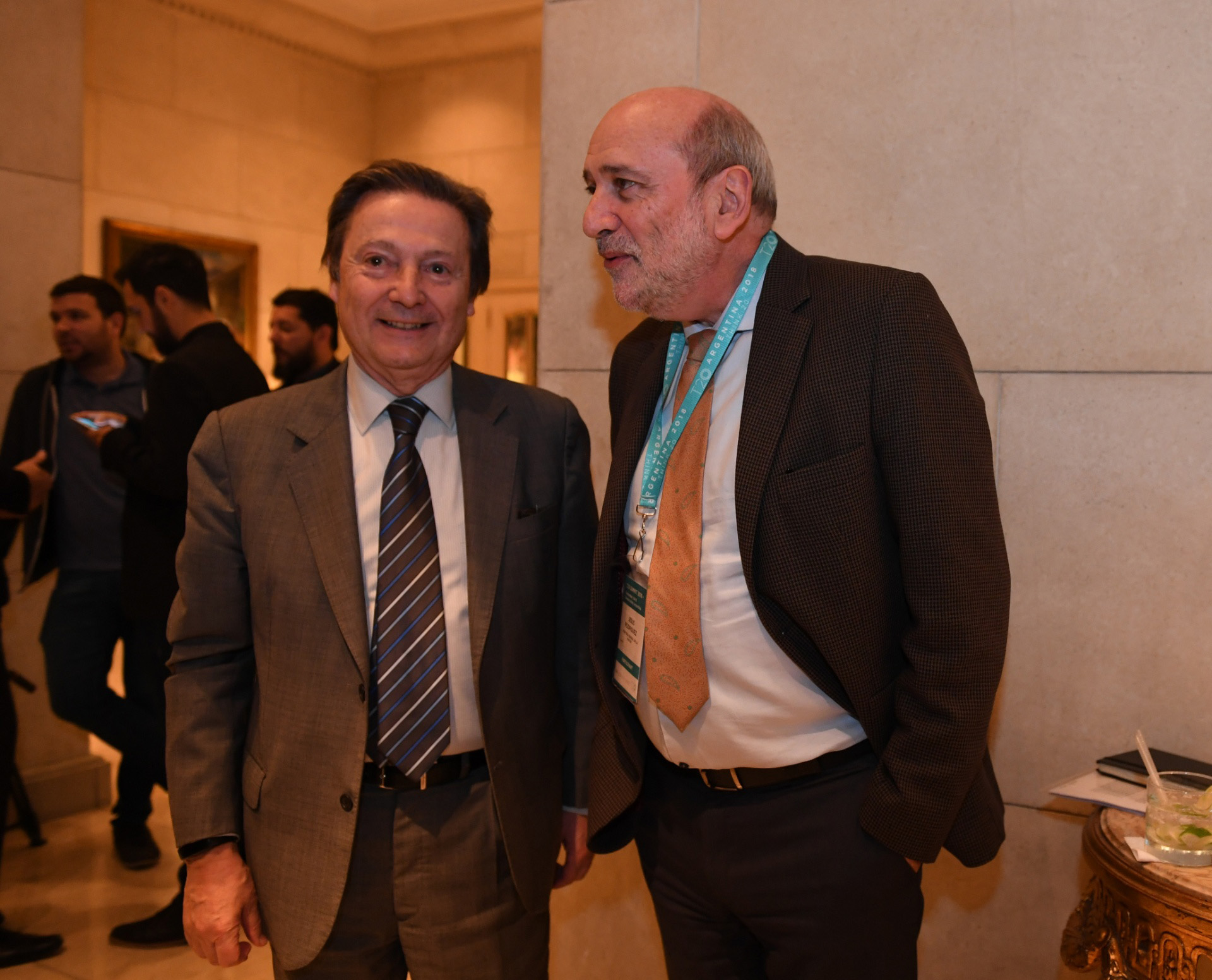 José María Lladós, director ejecutivo del CARI, junto a Jesús Rodríguez. (Maximiliano Luna)