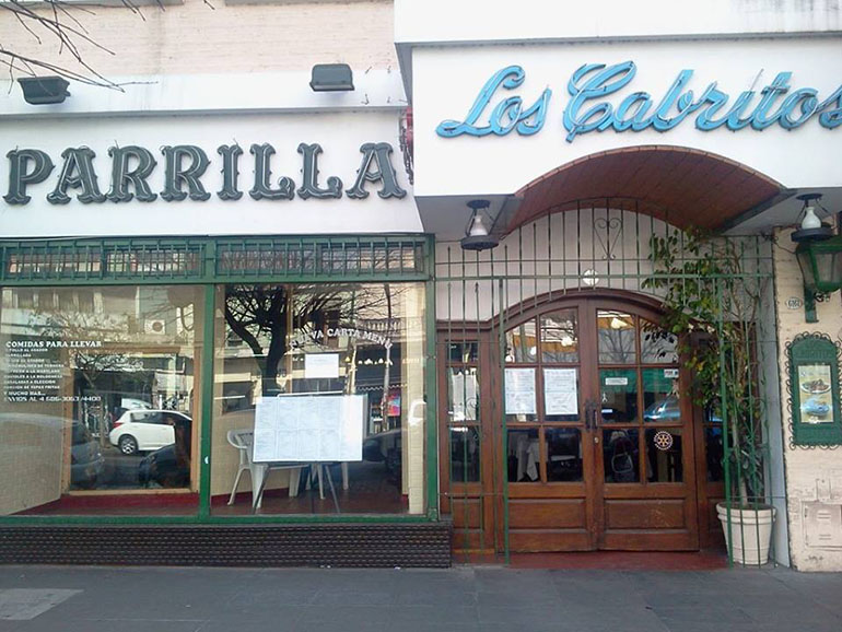 La parrilla barrial Los cabritos, que es otra cooperativa de trabajo y está en Juan Bautista Alberdi 6159, ocupó el puesto 9.