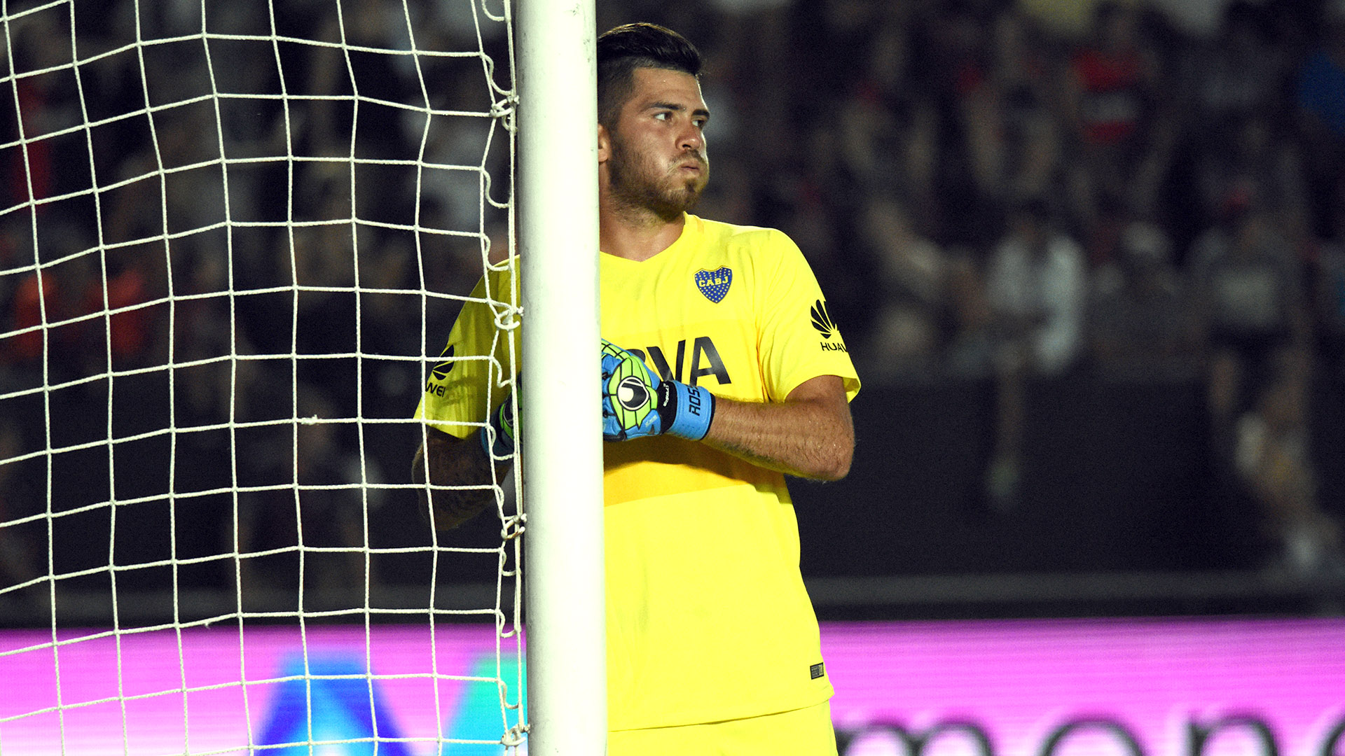 Rossi se podría ir a préstamo, pero primero debe extender su contrato con Boca (NA)
